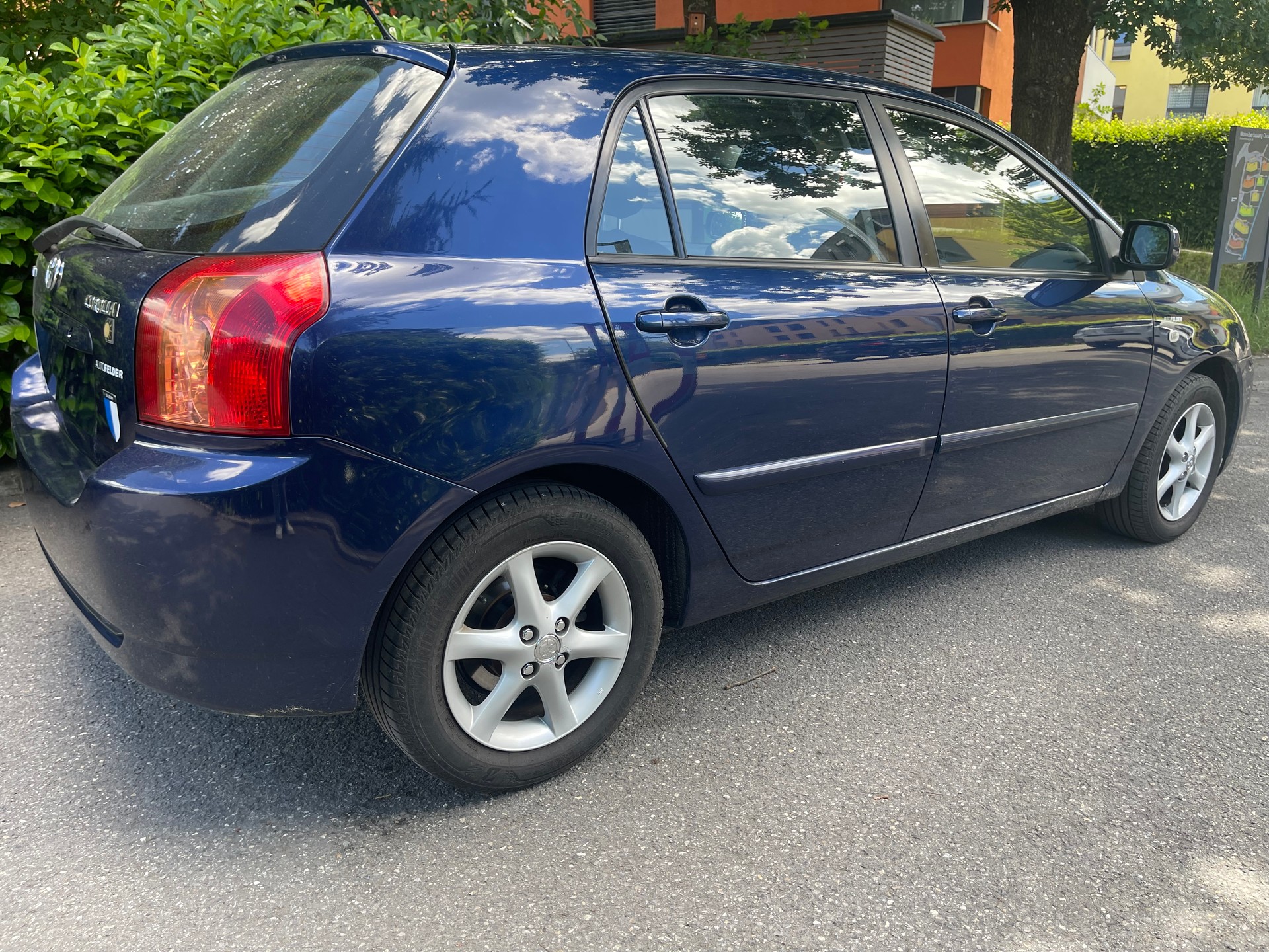 TOYOTA Corolla 1.4 Linea Terra-image-2