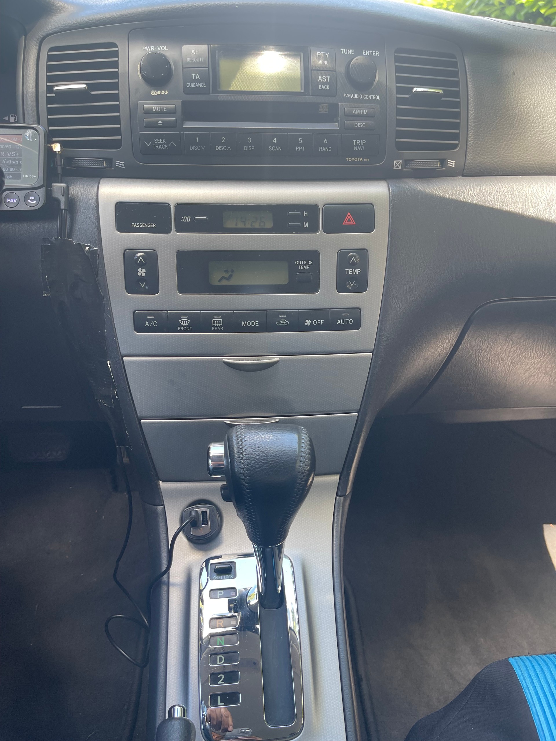 TOYOTA Corolla 1.4 Linea Terra-image-0