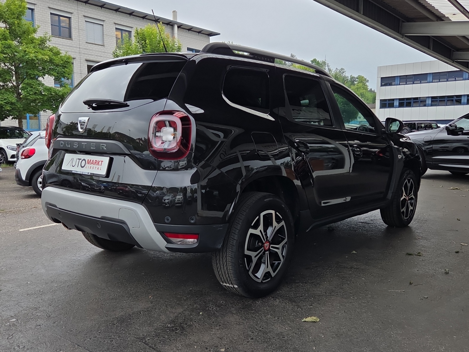 DACIA Duster TCe 130 Ultimate 4x2-image-12
