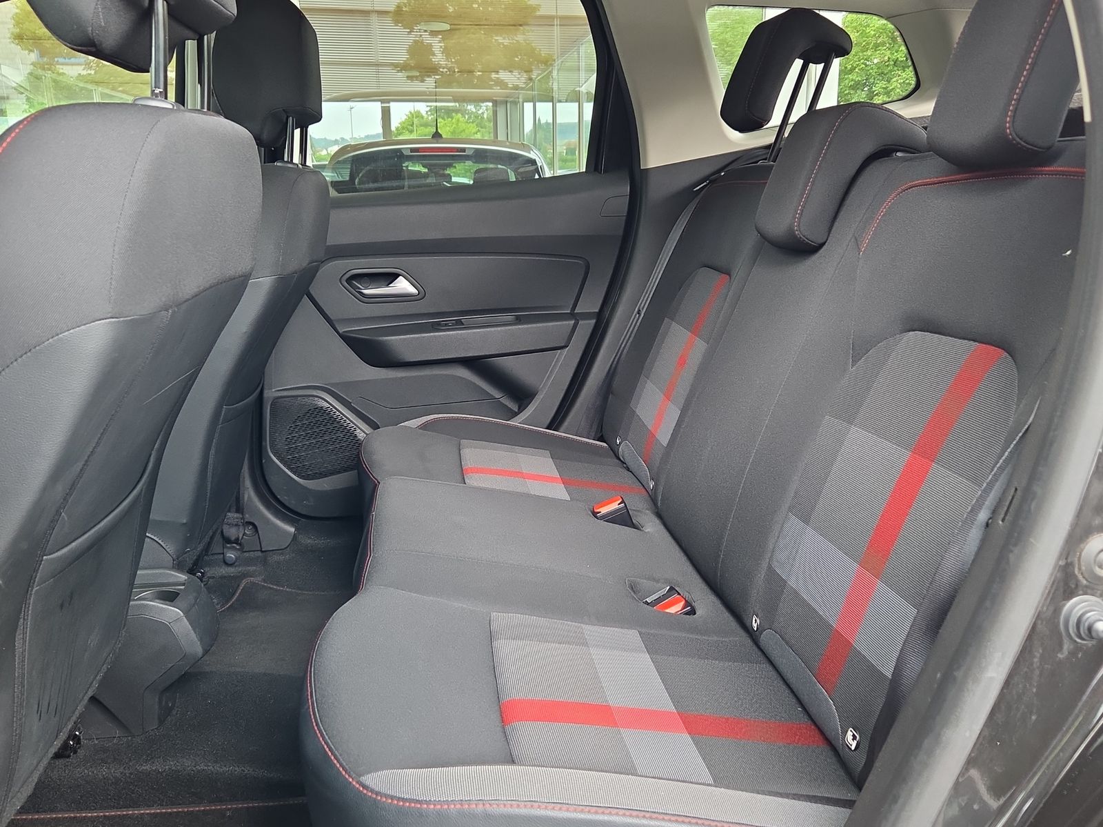 DACIA Duster TCe 130 Ultimate 4x2-image-10