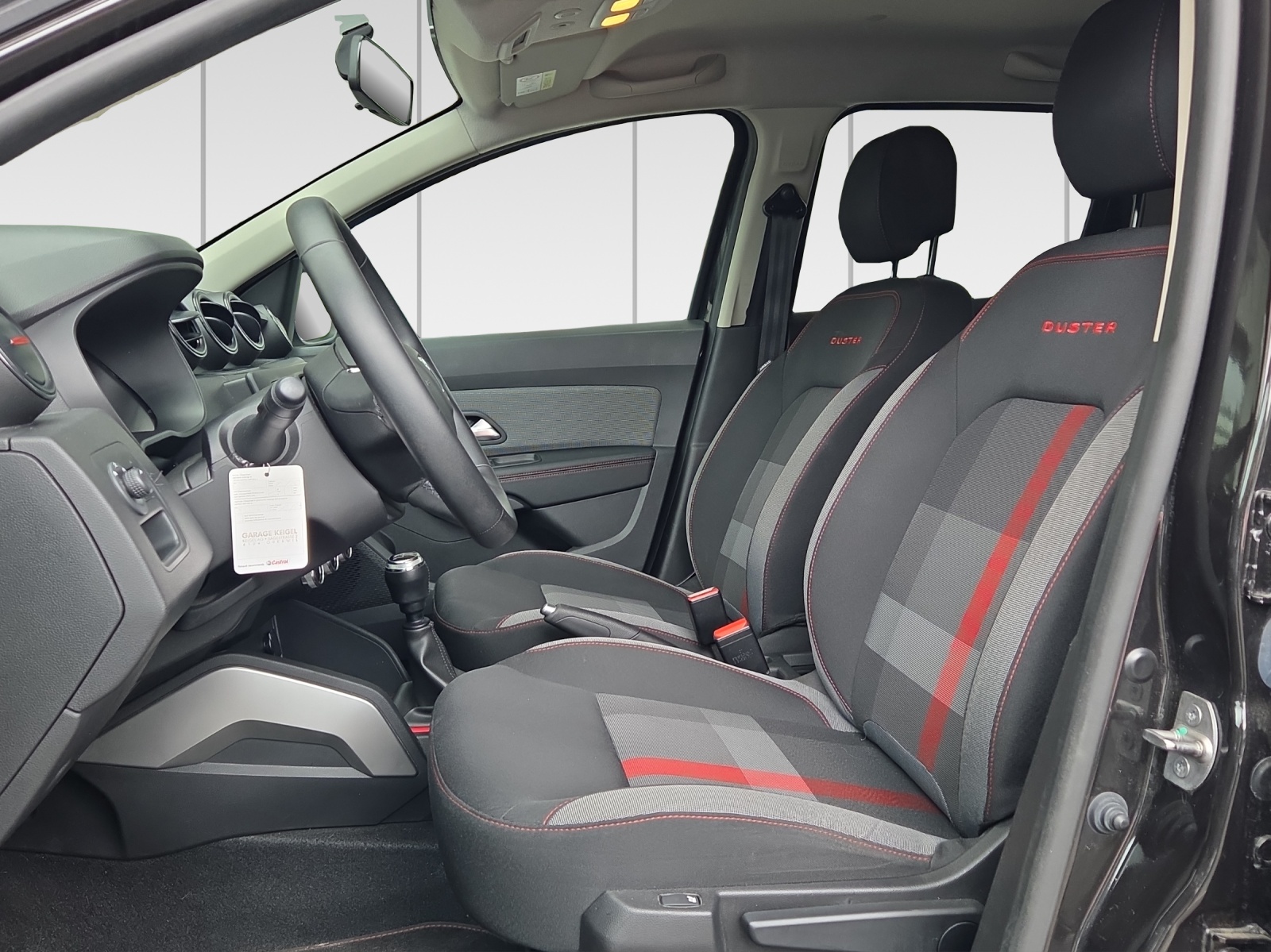 DACIA Duster TCe 130 Ultimate 4x2-image-5