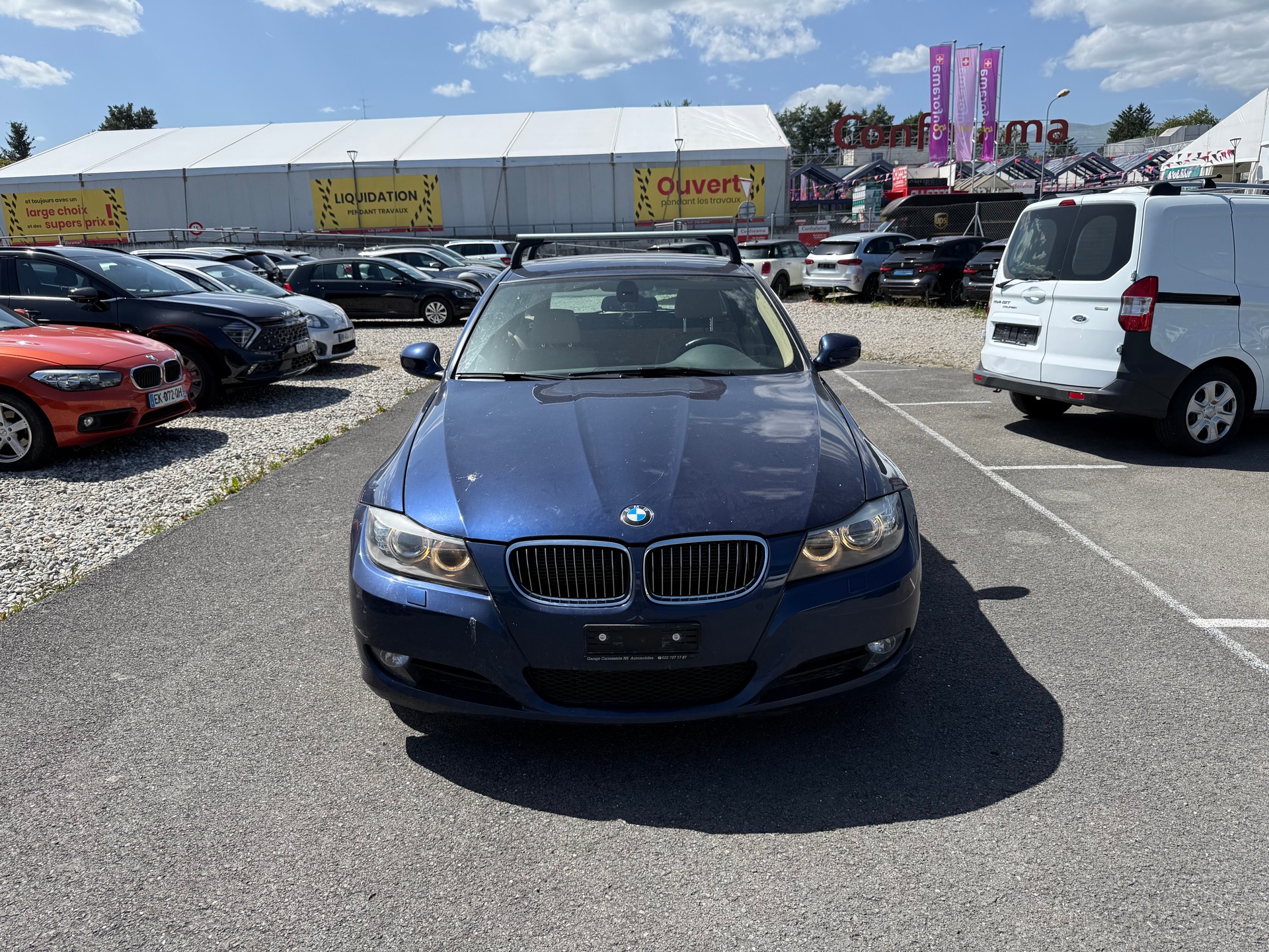 BMW 325i xDrive Touring Steptronic-image-0