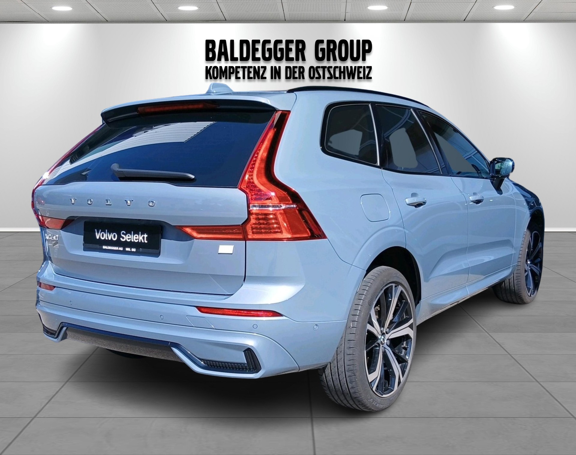 VOLVO XC60 2.0 T8 TE R-Design eAWD-image-1