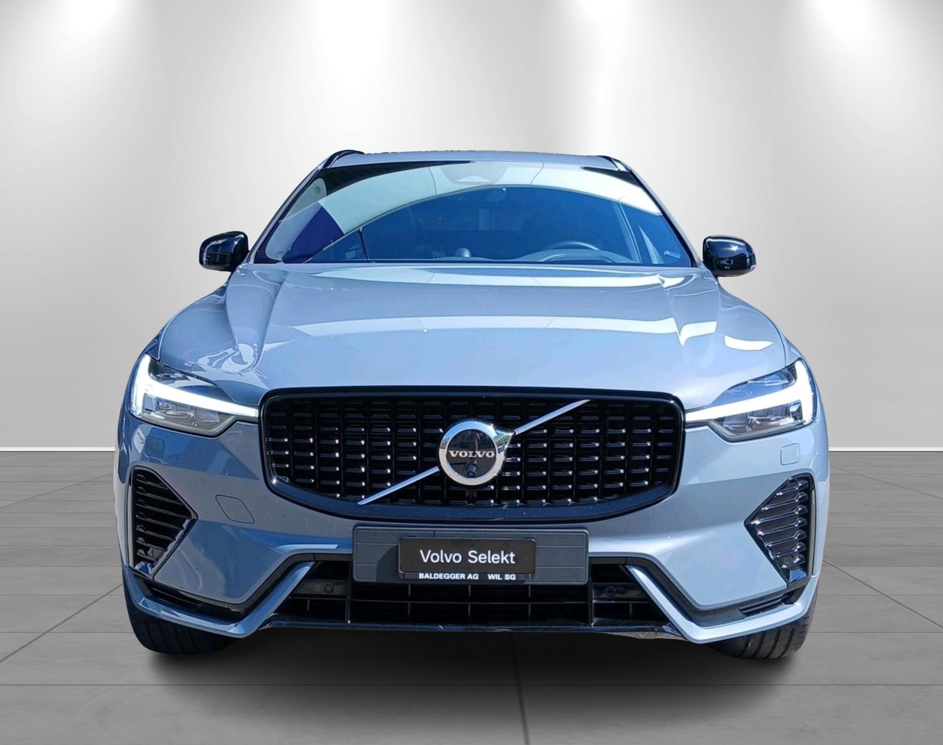 VOLVO XC60 2.0 T8 TE R-Design eAWD-image-8