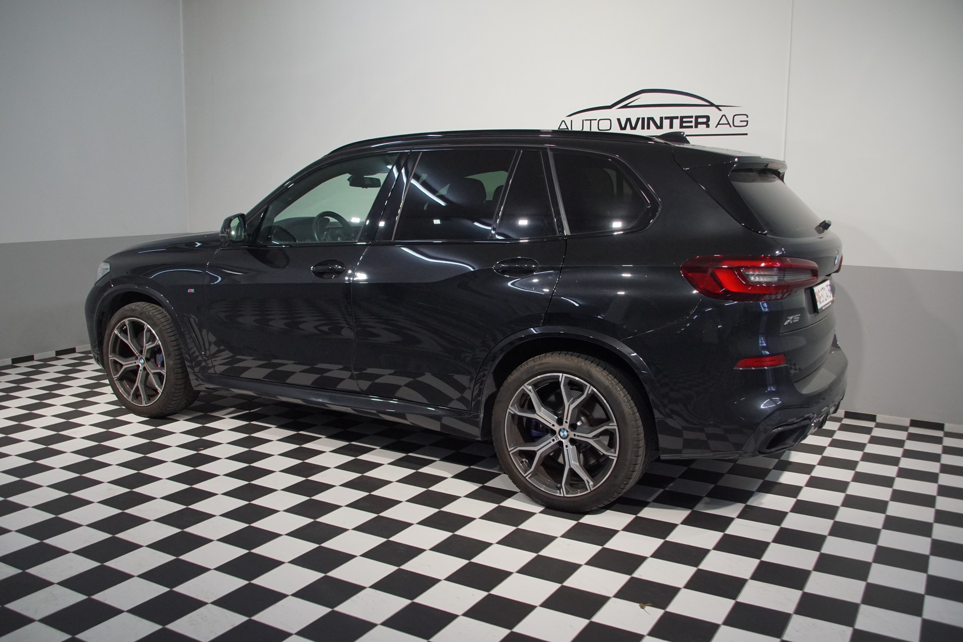 BMW X5 xDrive 48V 40d M Sport Steptronic-image-6