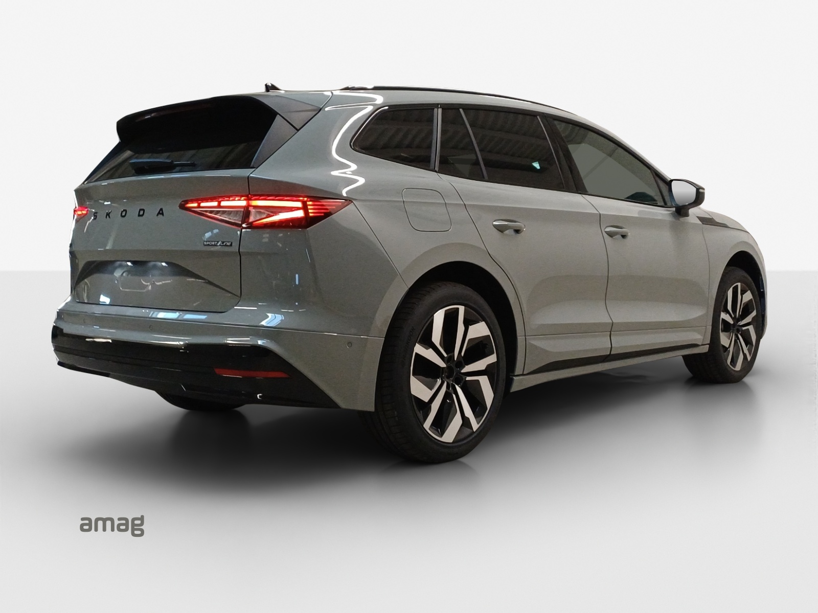 SKODA Enyaq 85x Sportline 4x4-image-4