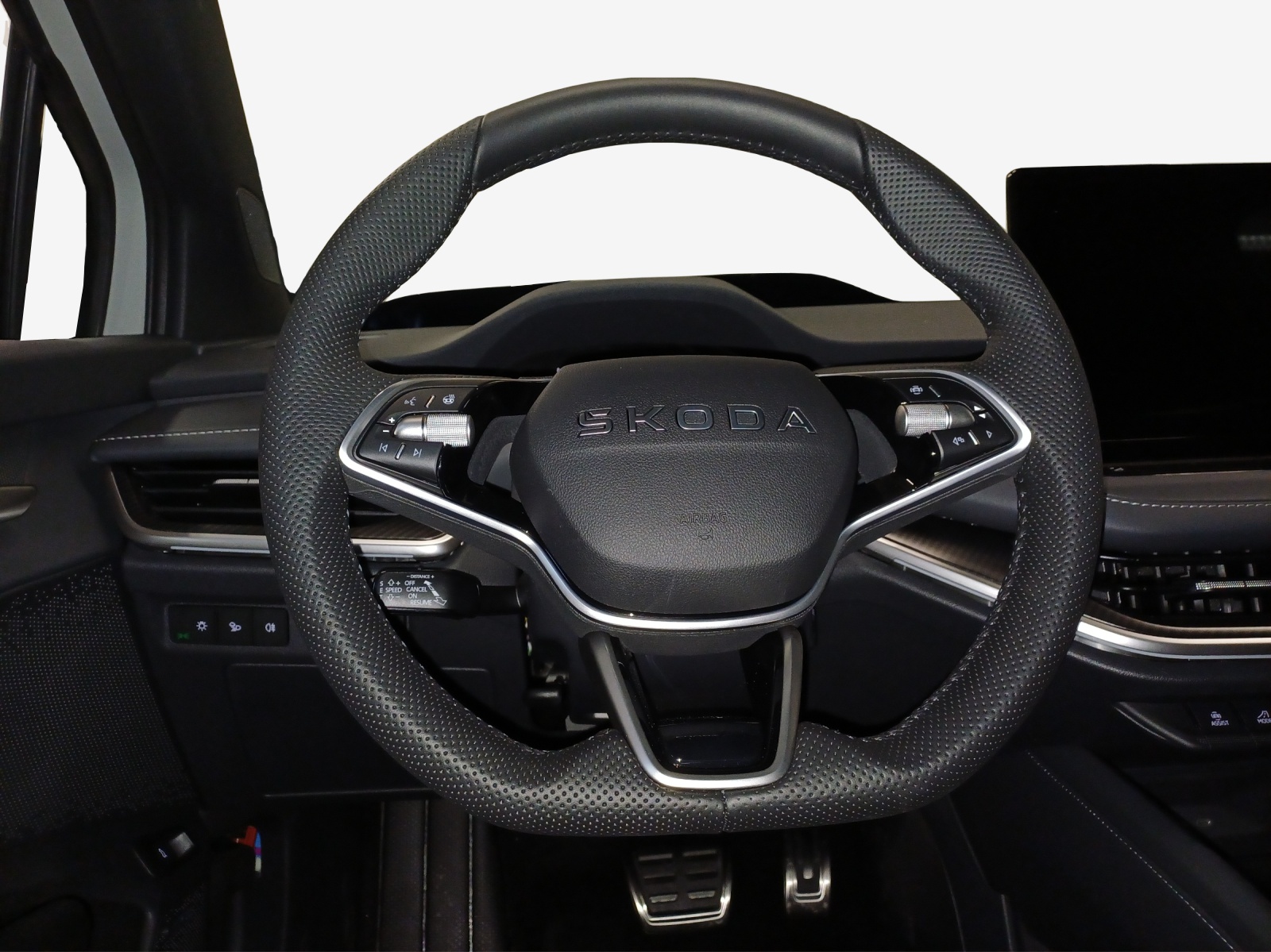 SKODA Enyaq 85x Sportline 4x4-image-9