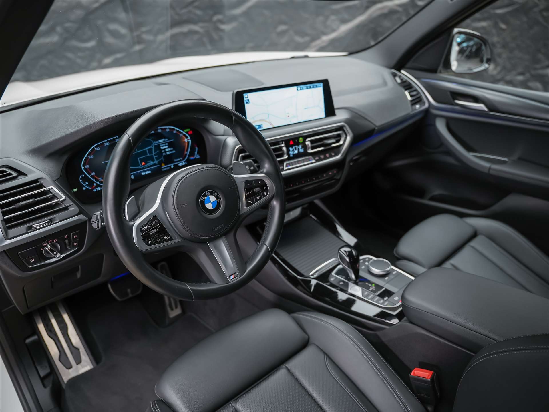 BMW X3 xDrive 20i M Sport *M Sportpaket*Sitzheizung*Parkassistent*-image-7