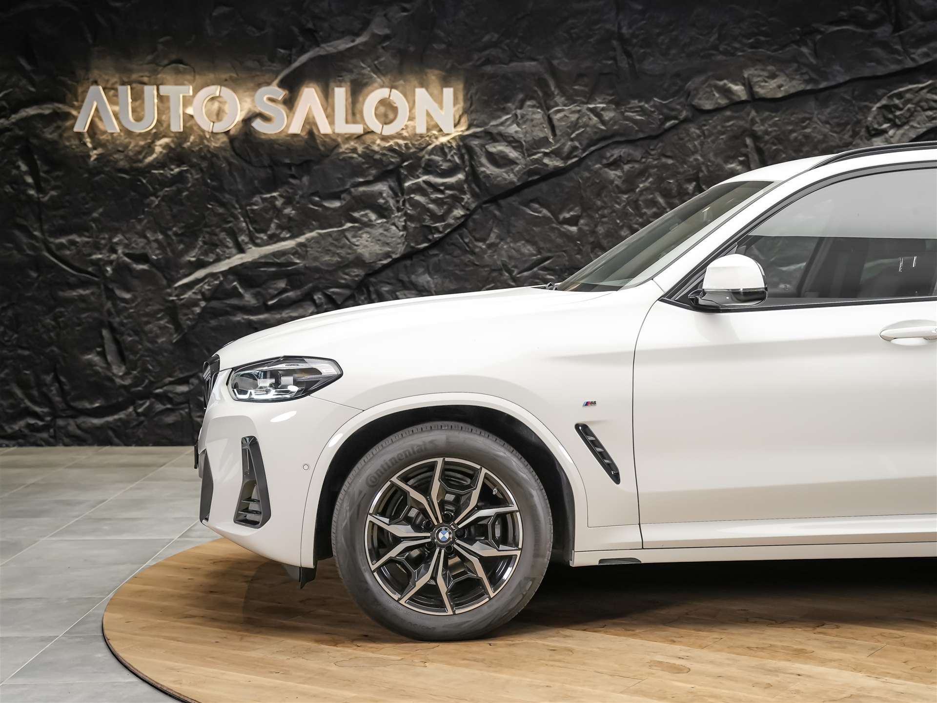 BMW X3 xDrive 20i M Sport *M Sportpaket*Sitzheizung*Parkassistent*-image-14