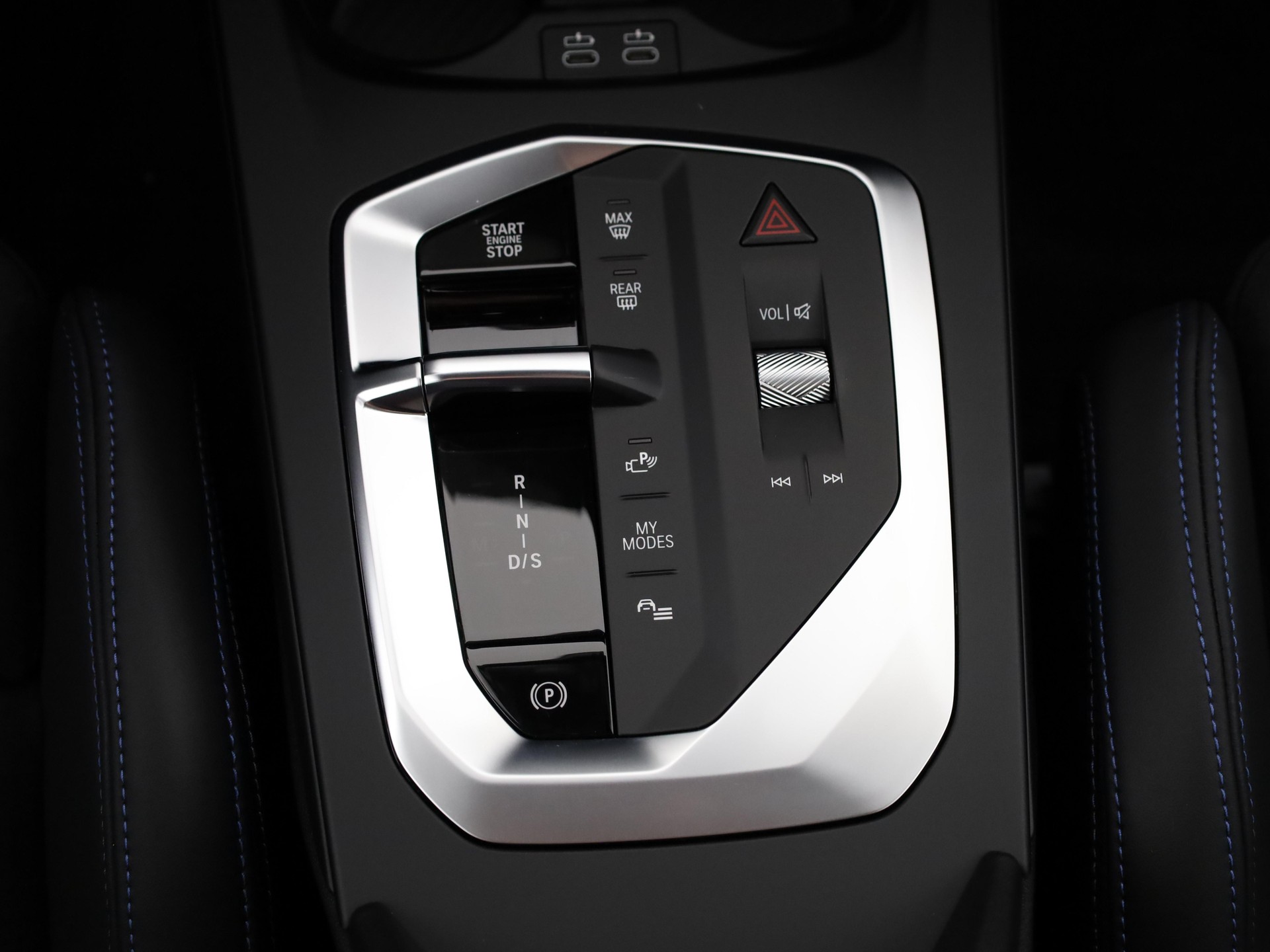 BMW 120d-image-16