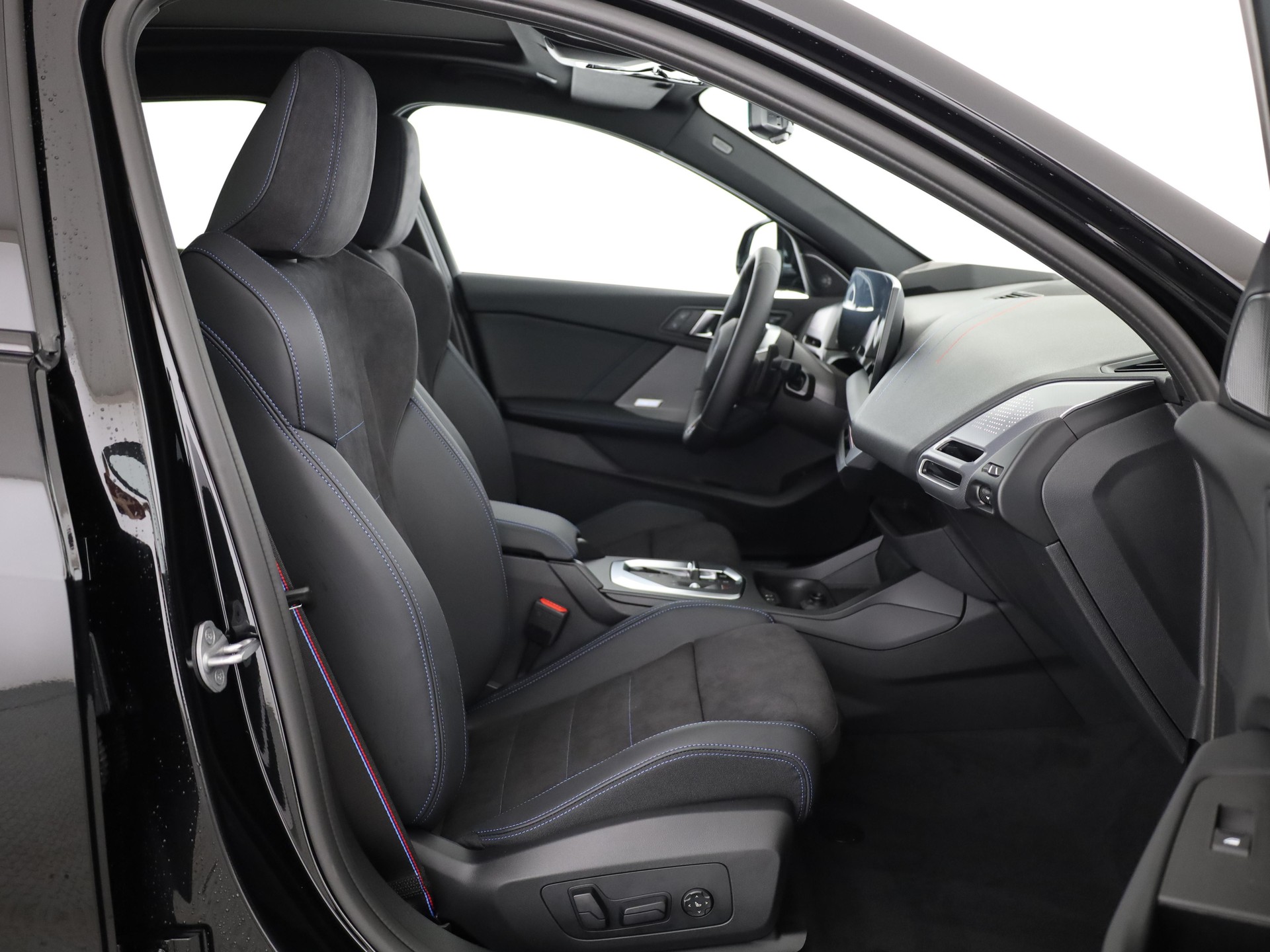 BMW 120d-image-15