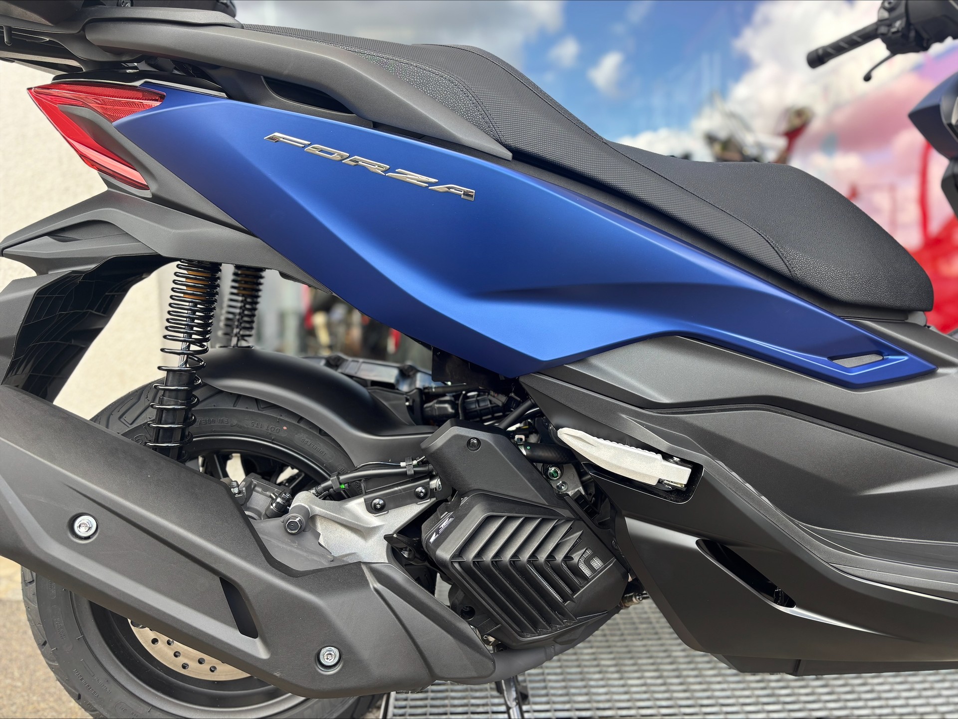 HONDA Forza 125 Smart TopBox-image-6