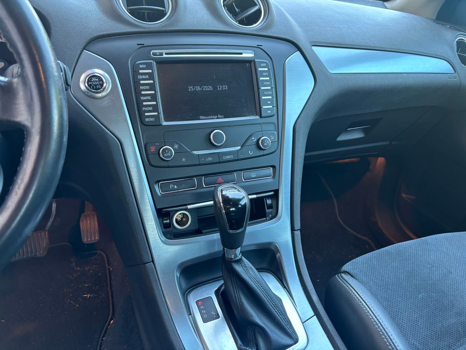 FORD Mondeo 2.0 EcoBoost SCTi Winner PowerShift-image-10