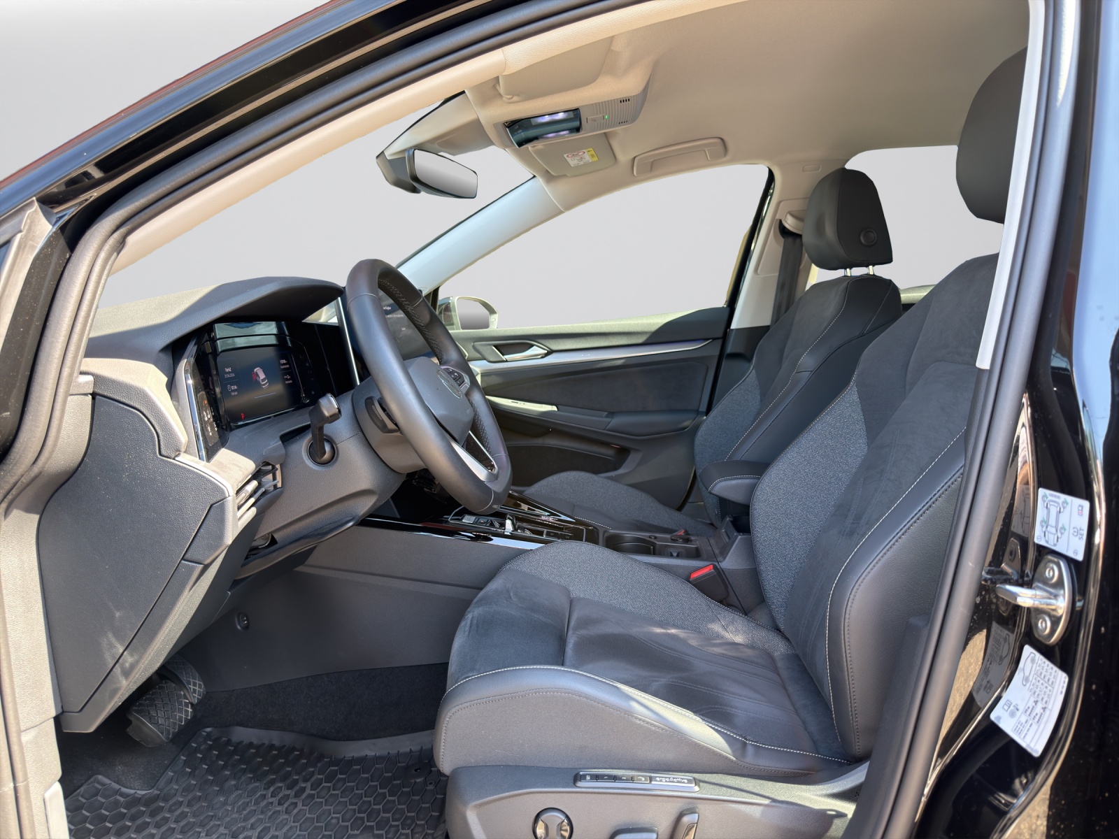 VW GOLF STYLE-image-4