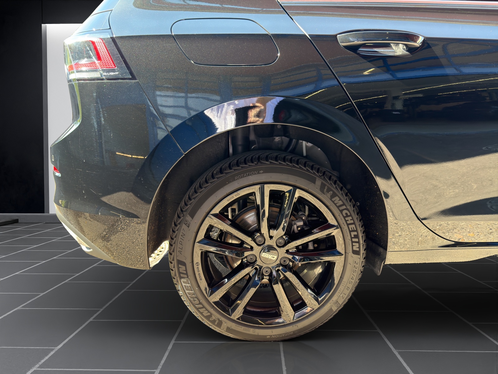 VW GOLF STYLE-image-9