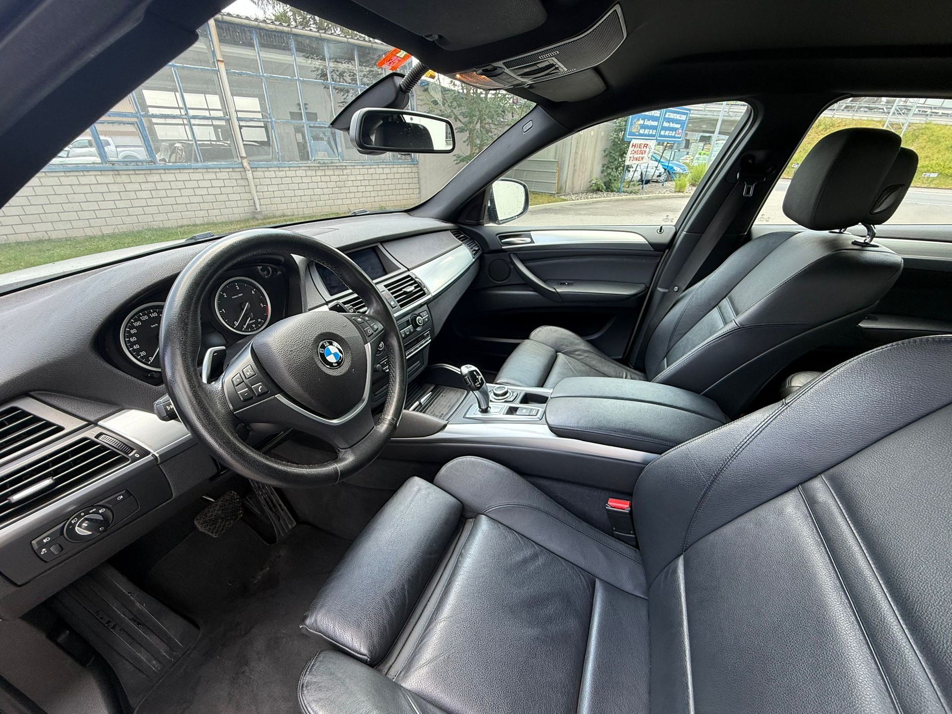 BMW X6 xDrive 40d Steptronic-image-5