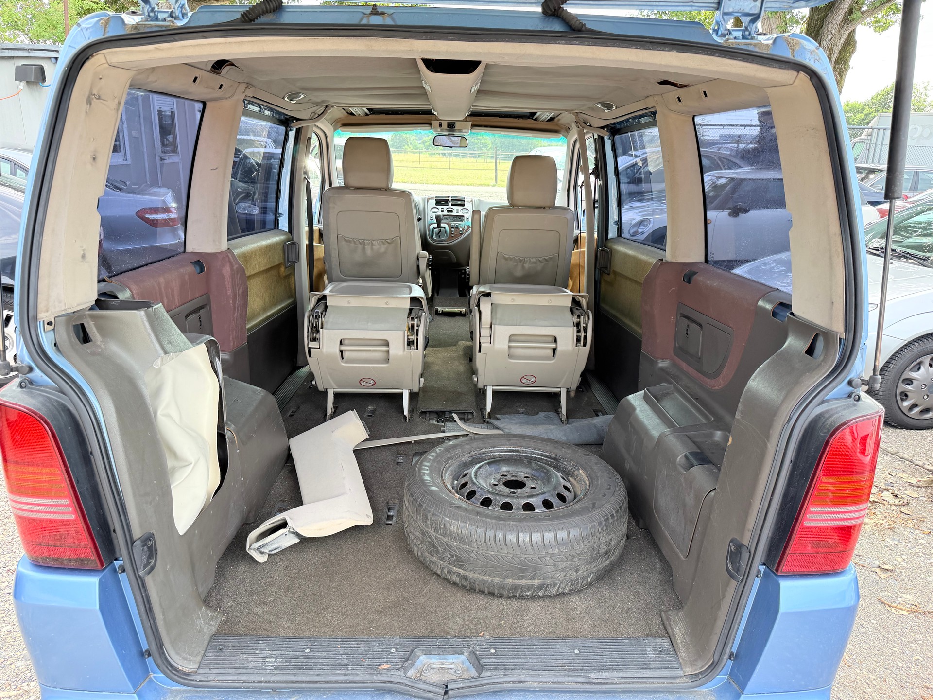 MERCEDES-BENZ V 220 CDI Fashion-image-9