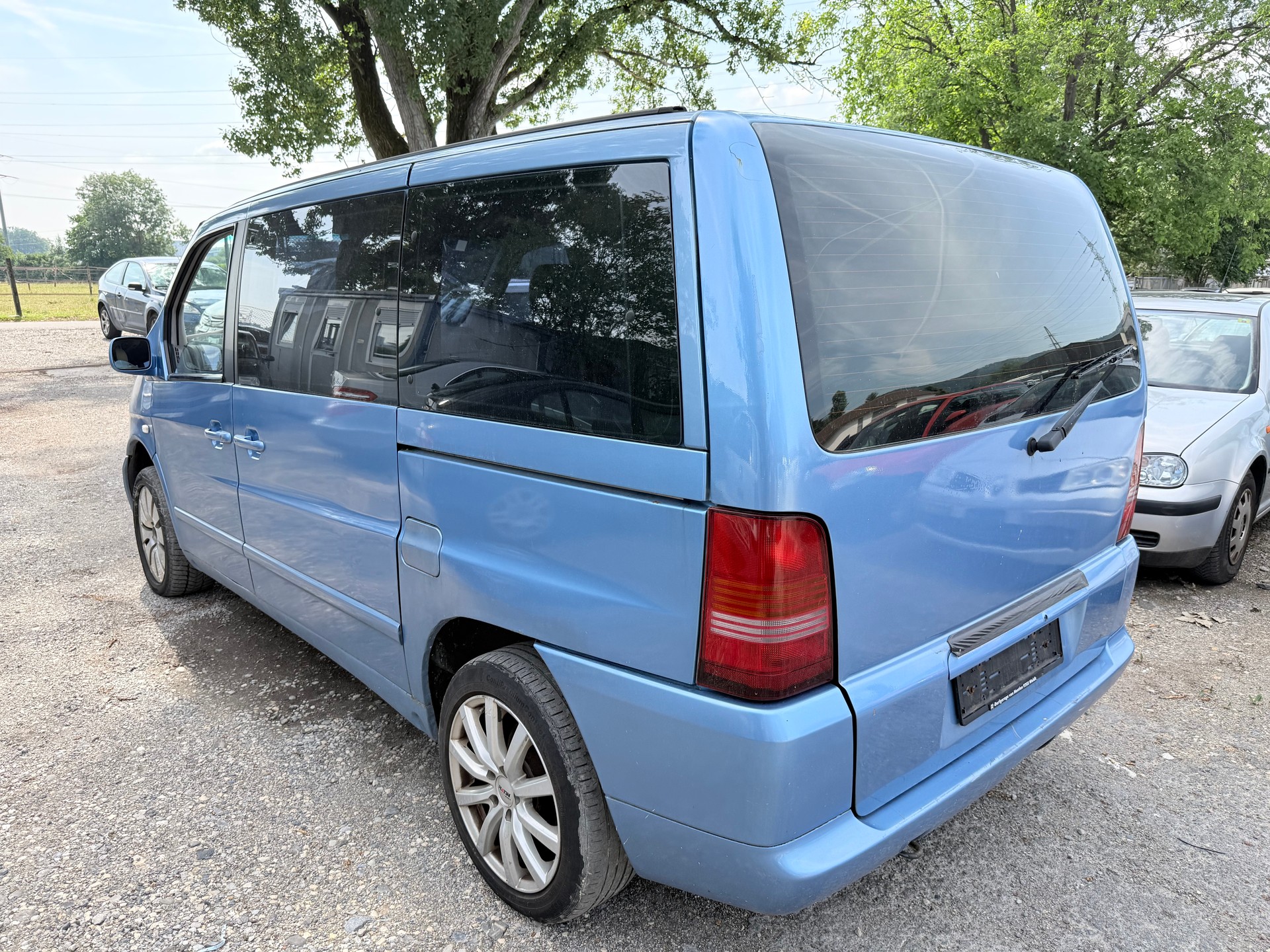 MERCEDES-BENZ V 220 CDI Fashion-image-4