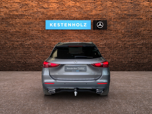 MERCEDES-BENZ GLA 200 7G-DCT-image-5
