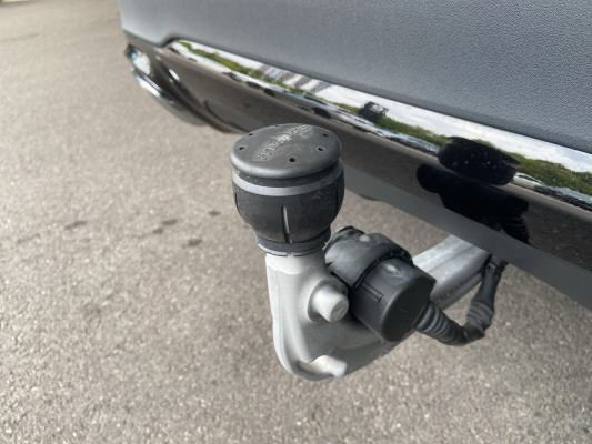 MERCEDES-BENZ GLA 200 7G-DCT-image-6