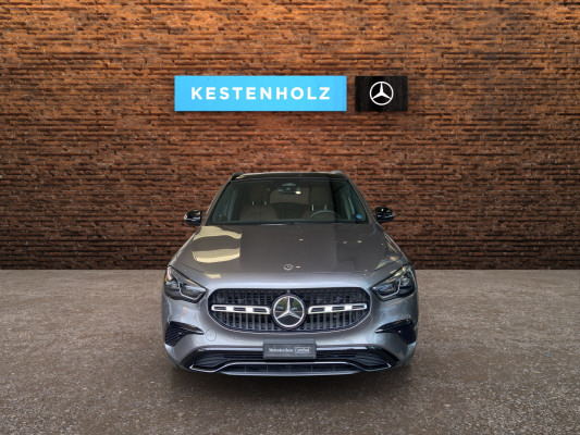 MERCEDES-BENZ GLA 200 7G-DCT-image-4