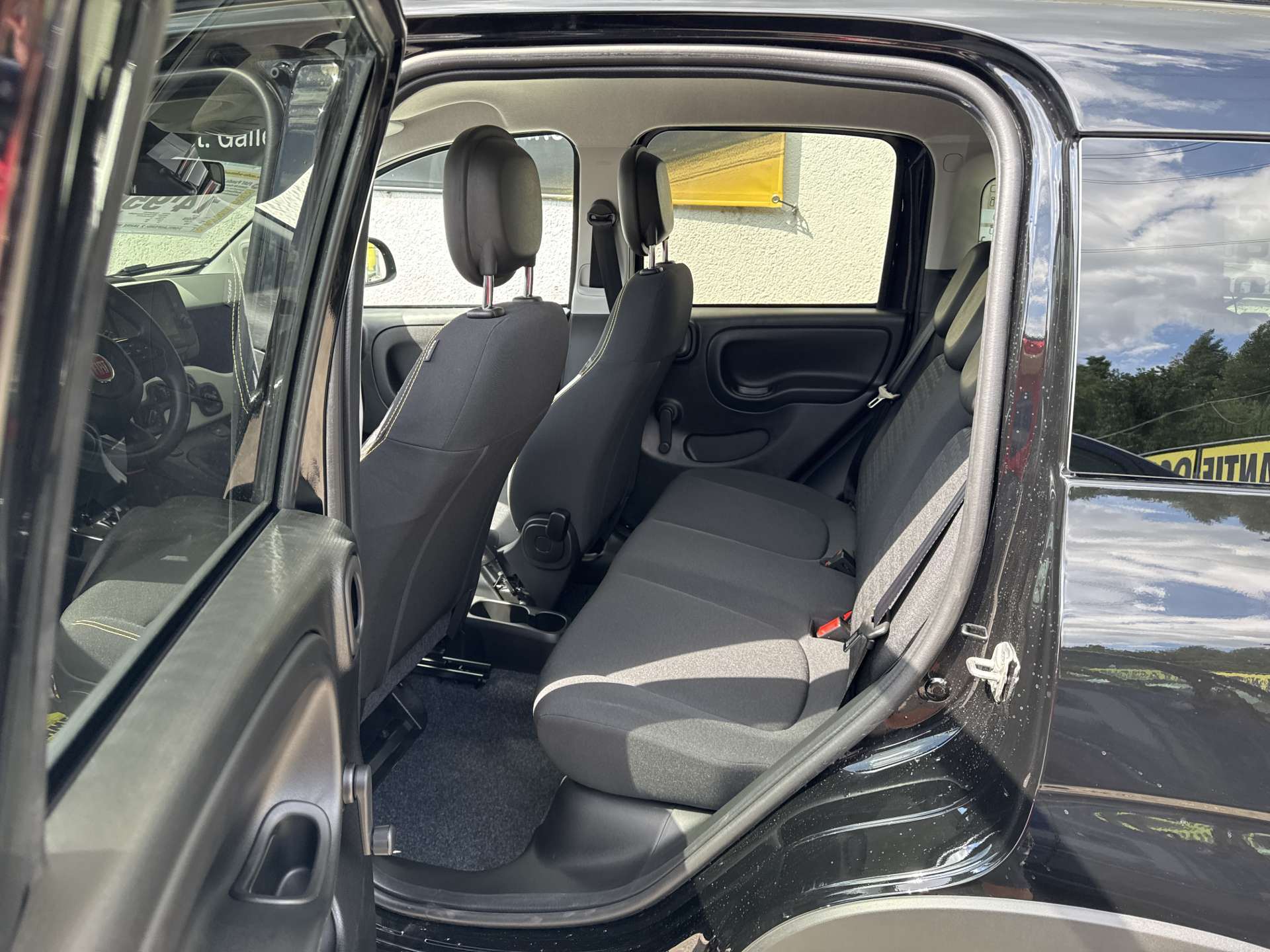 FIAT Panda Pandina Cross 1.0 MHEV-image-7