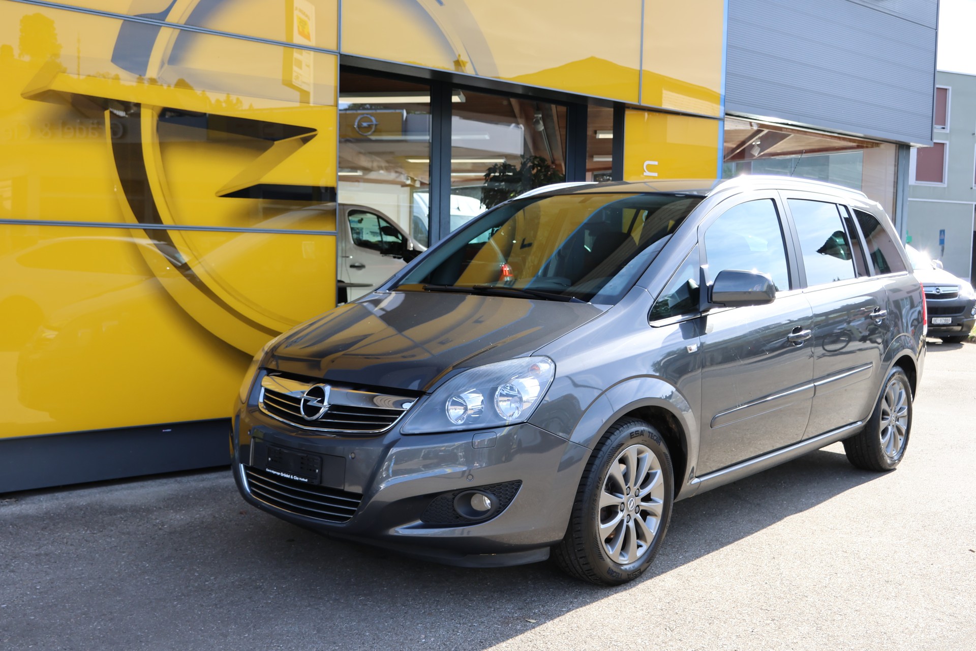 OPEL Zafira 1.8i Anniversary Edition 7Plätzer-image-0