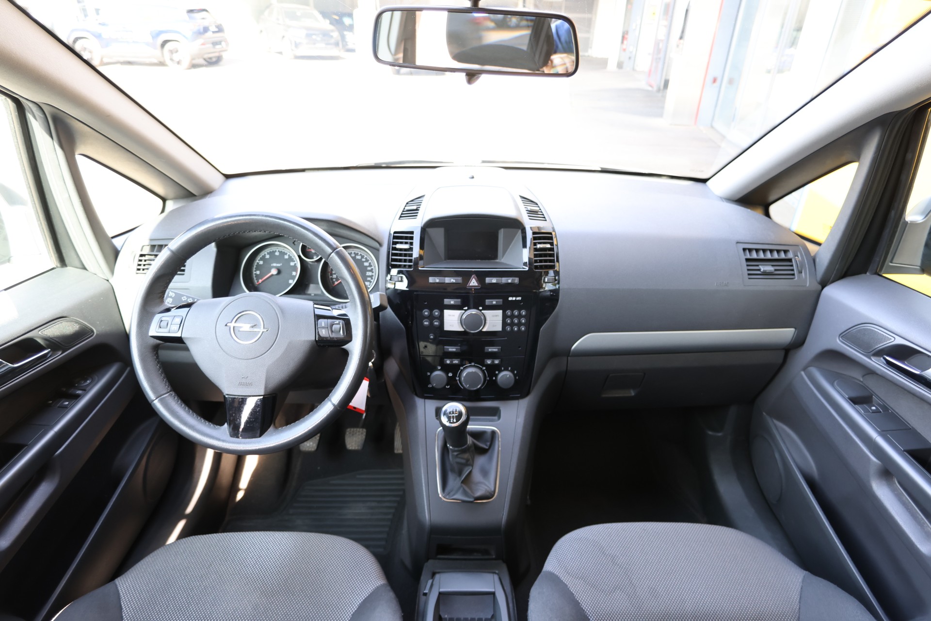 OPEL Zafira 1.8i Anniversary Edition 7Plätzer-image-3