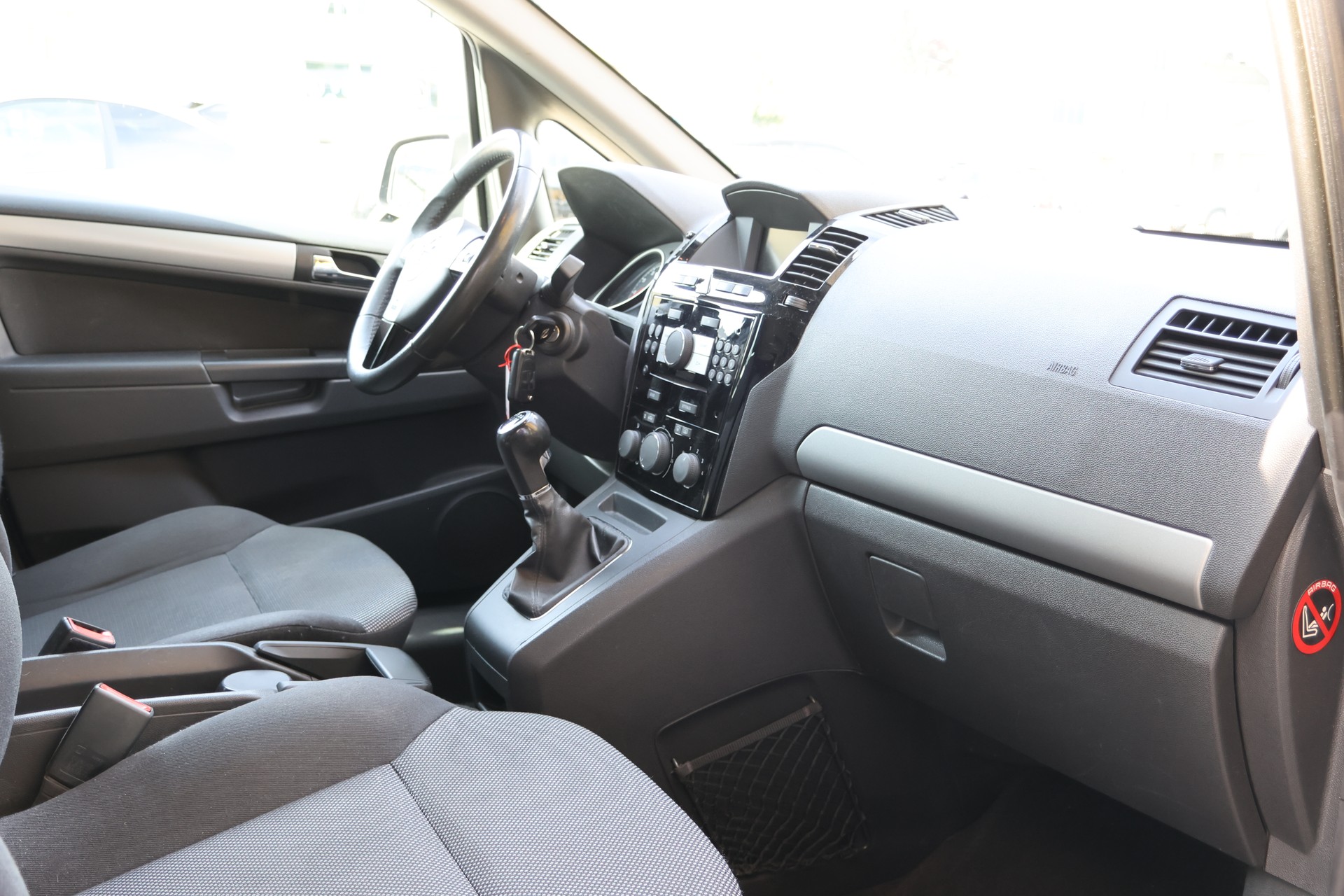 OPEL Zafira 1.8i Anniversary Edition 7Plätzer-image-8