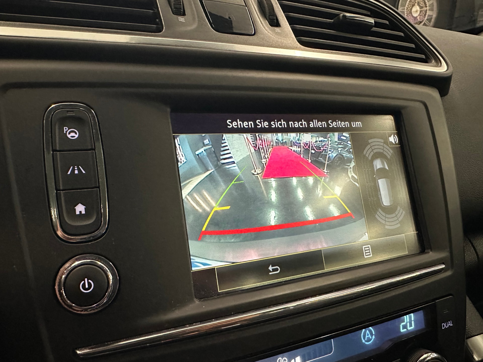 RENAULT Kadjar 1.2 16V Turbo Bose EDC-image-13