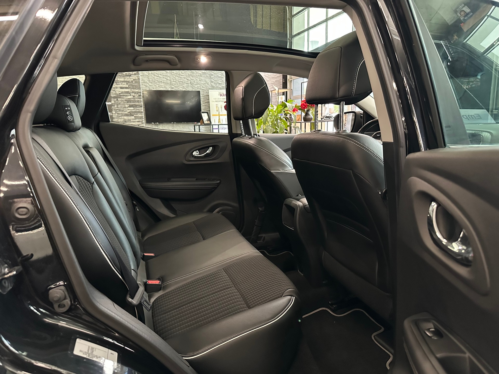 RENAULT Kadjar 1.2 16V Turbo Bose EDC-image-17