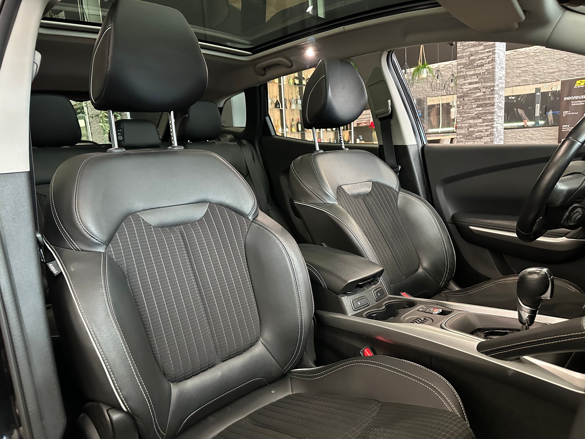 RENAULT Kadjar 1.2 16V Turbo Bose EDC-image-18