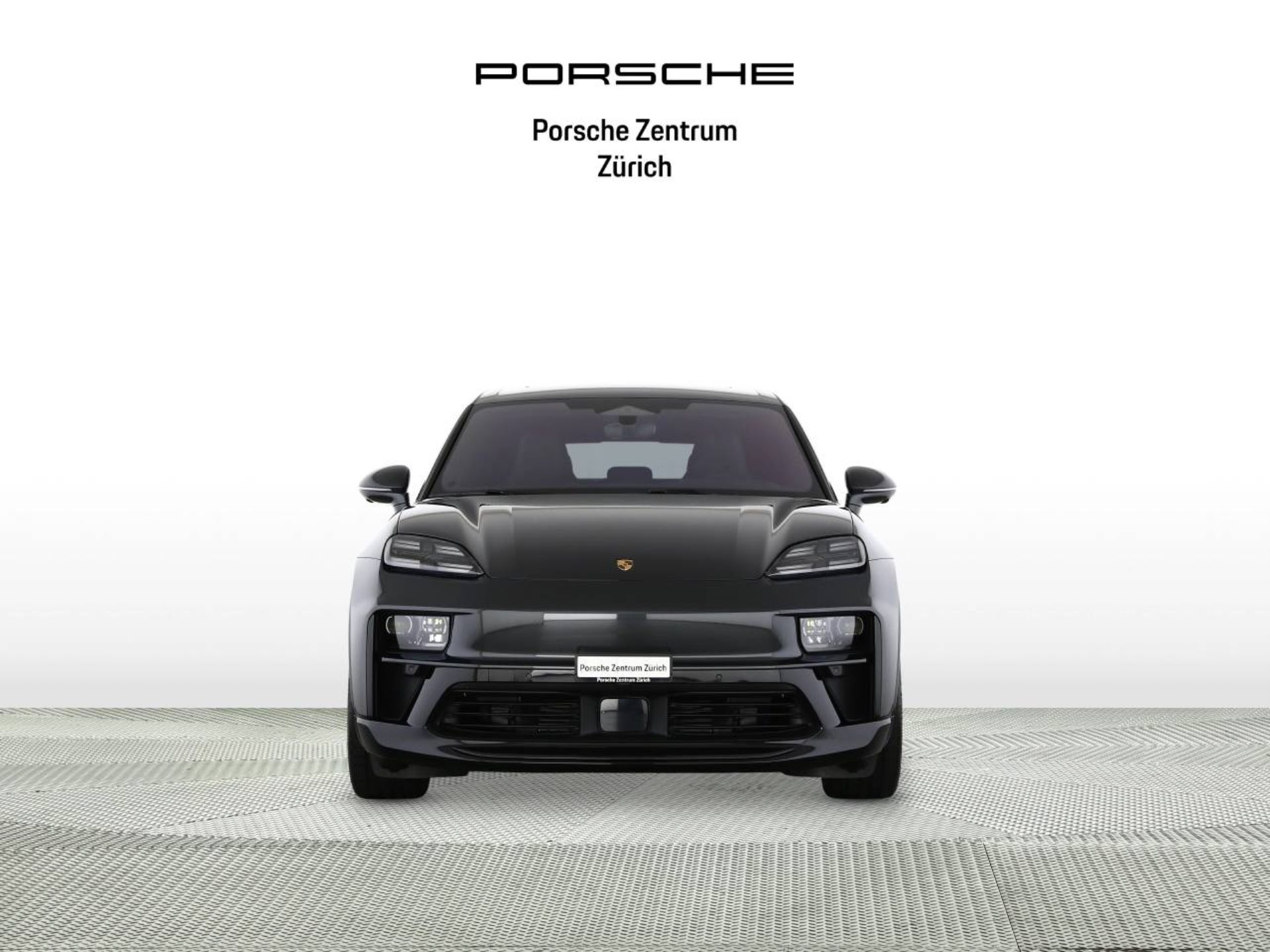 PORSCHE Macan 4S-image-5