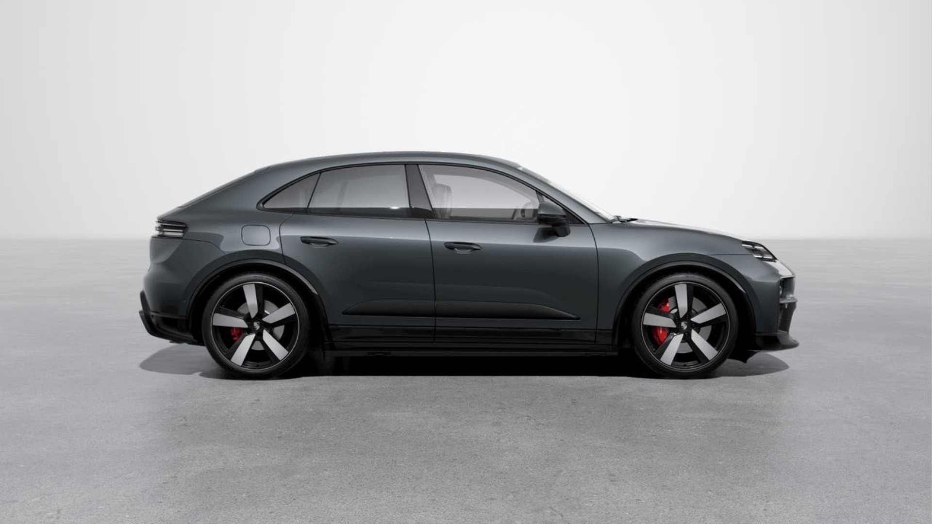 PORSCHE Macan 4S-image-5