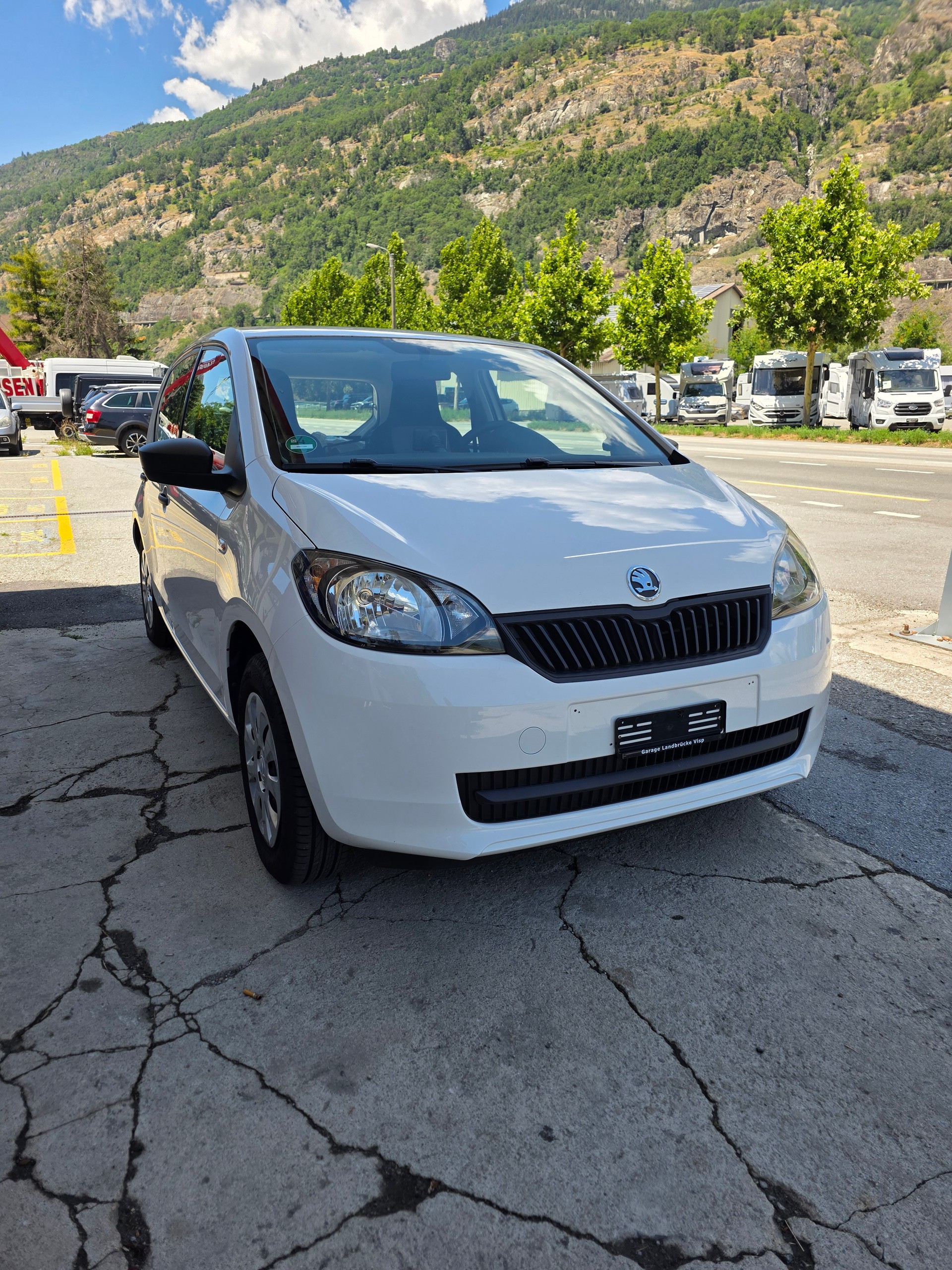 SKODA Citigo 1.0 G-tec Ambition-image-2