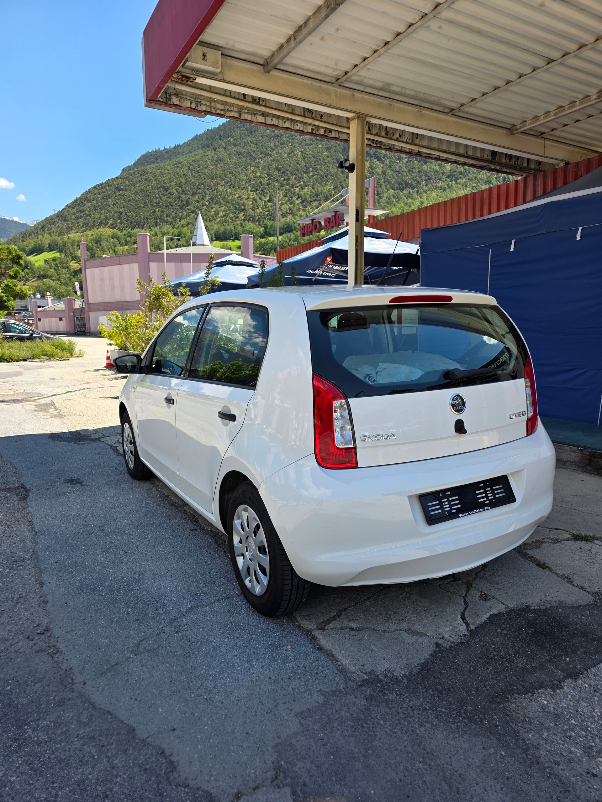 SKODA Citigo 1.0 G-tec Ambition-image-5