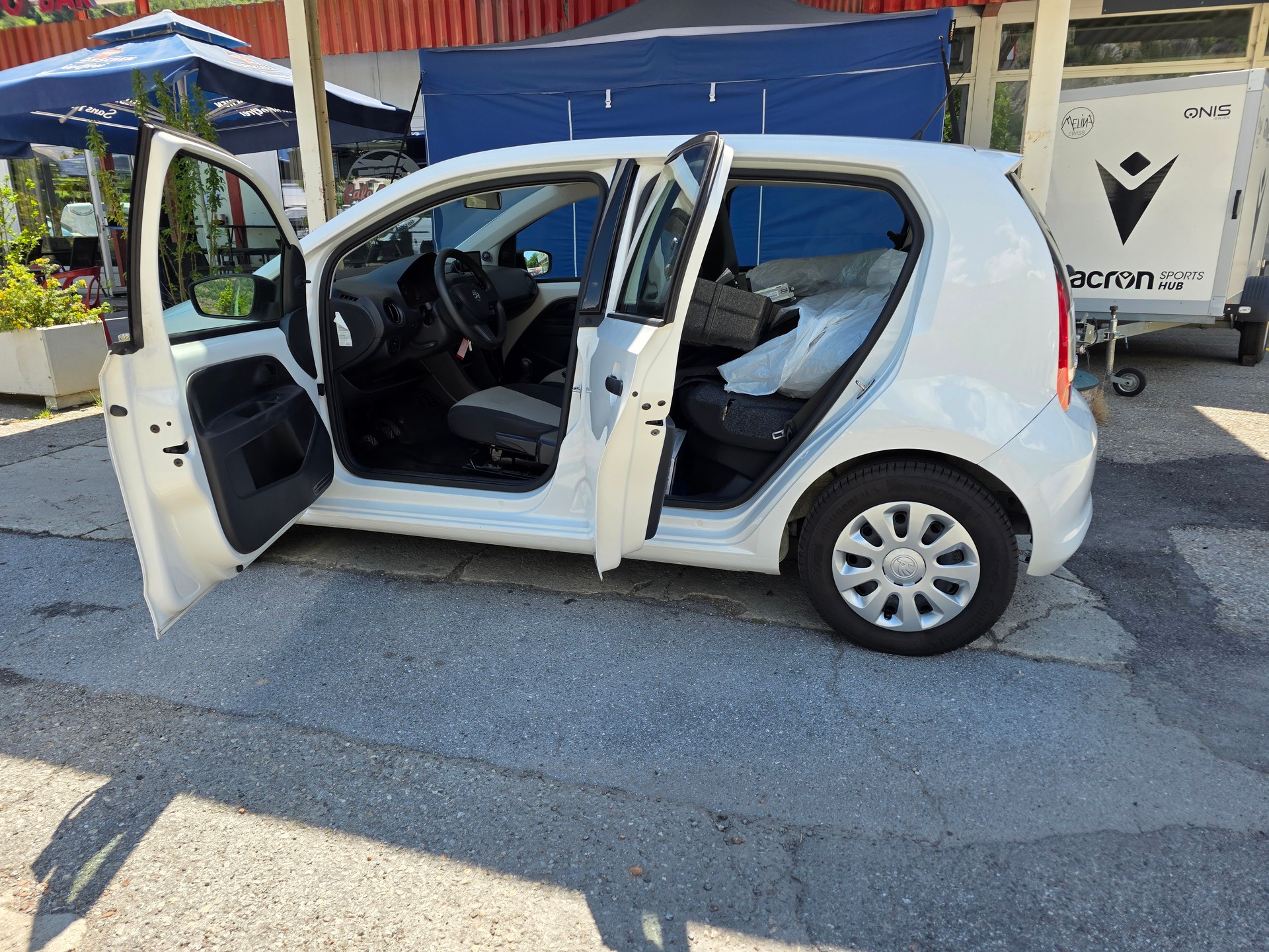 SKODA Citigo 1.0 G-tec Ambition-image-10