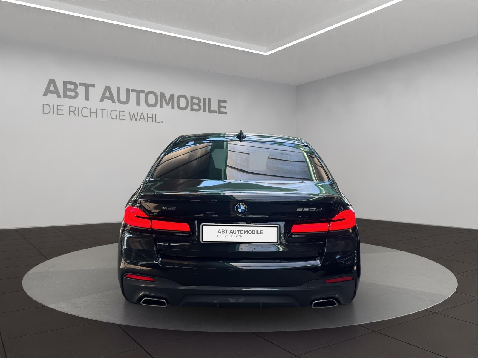 BMW 520d xDrive paddles-image-4