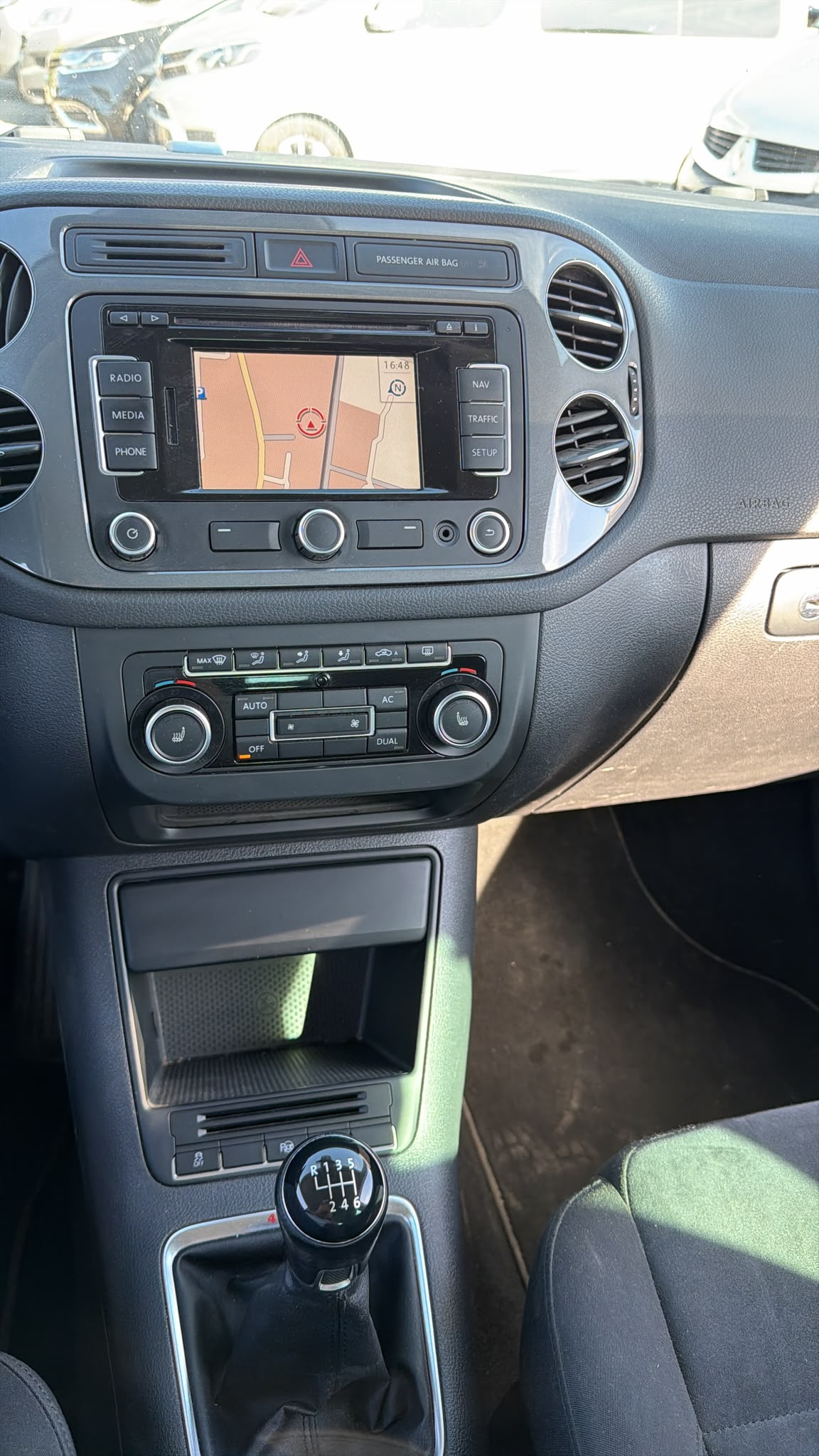 VW Tiguan 2.0 TSI Sport&Style 4Motion DSG-image-6