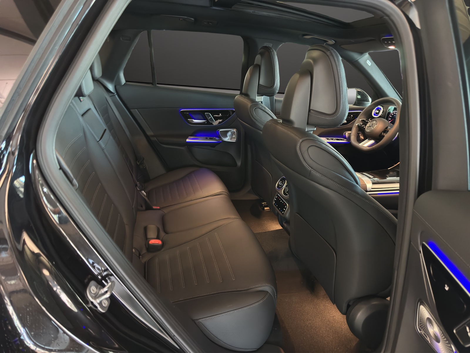 MERCEDES-BENZ GLC 400 e 4M EQ Star-image-11