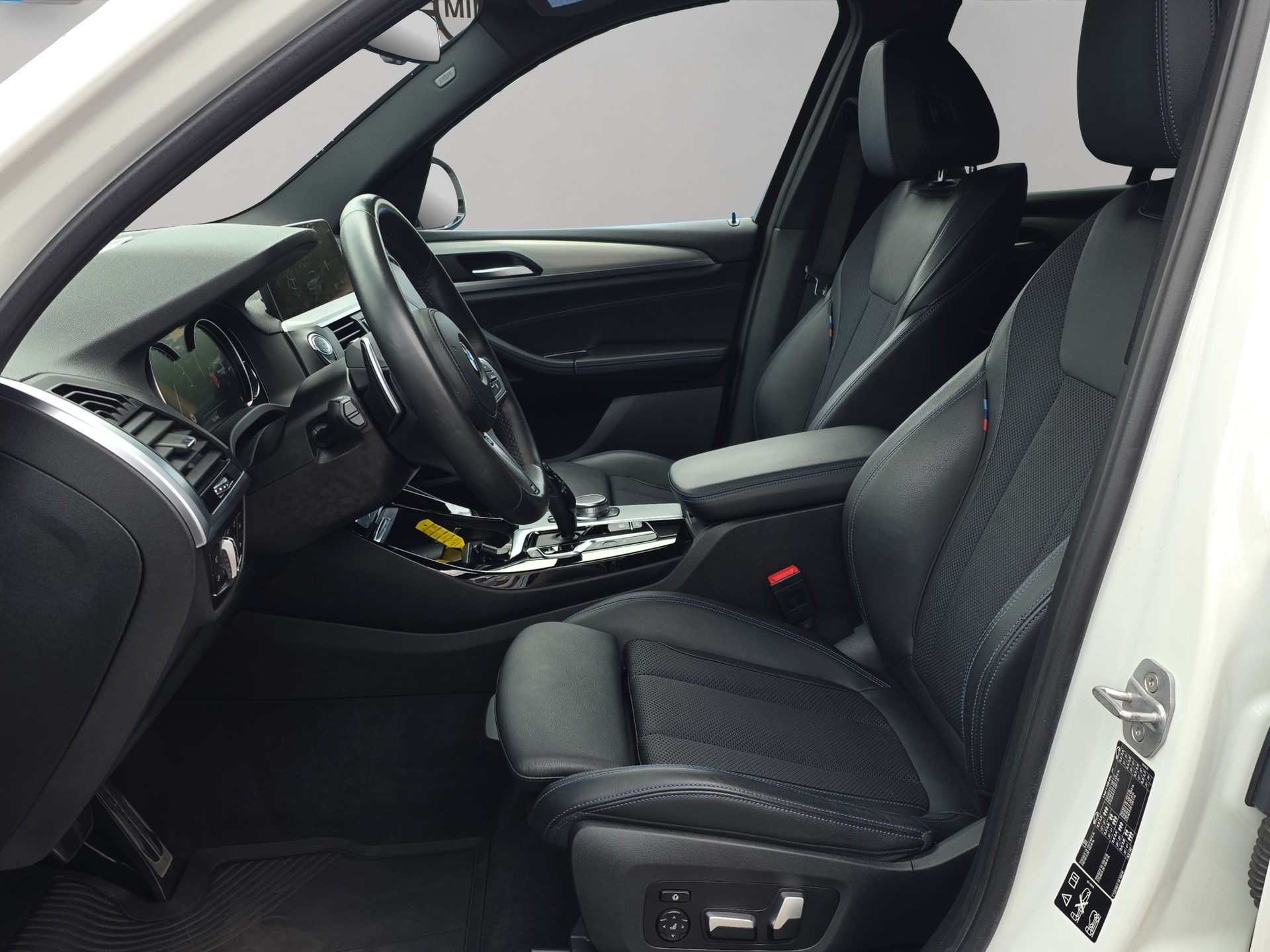 BMW X3 xDrive 20d M Sport Steptronic-image-8