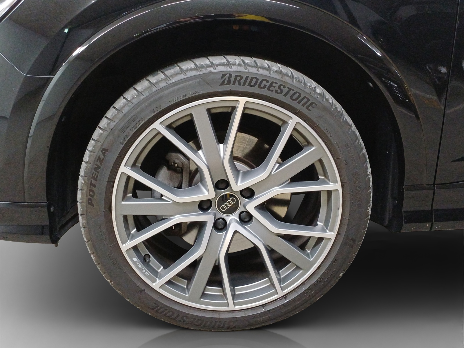 AUDI Q3 Sportback 45 TFSI S line quattro S-tronic-image-15