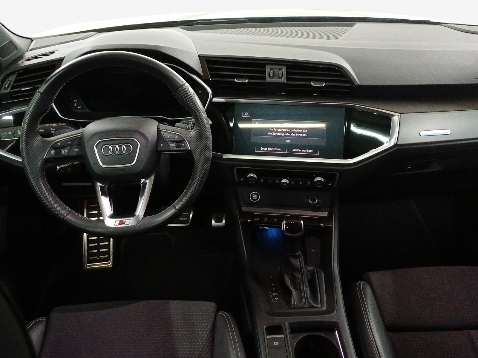 AUDI Q3 Sportback 45 TFSI S line quattro S-tronic-image-8