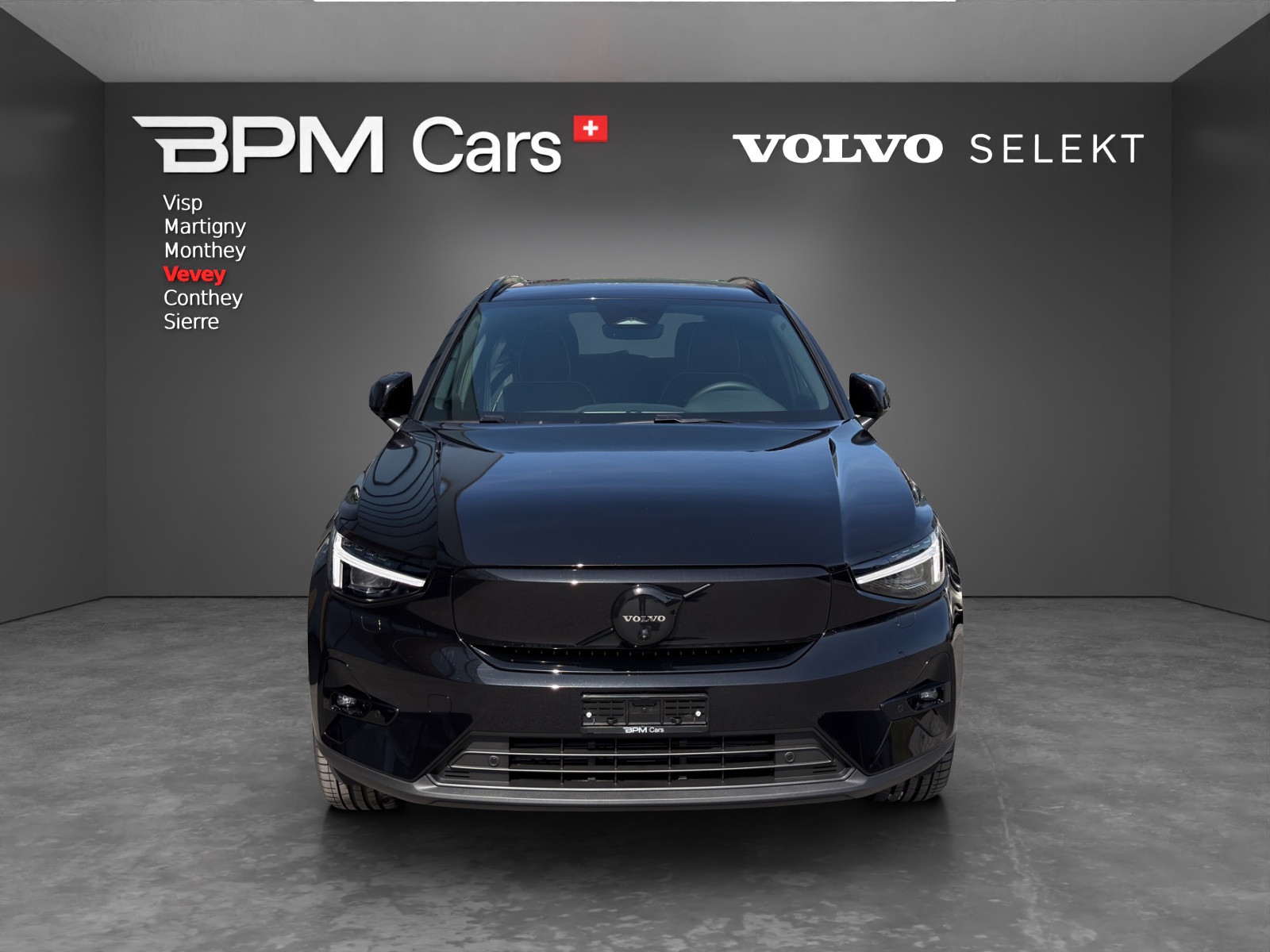 VOLVO EX40 Twin Black Edition AWD-showroom-element-1