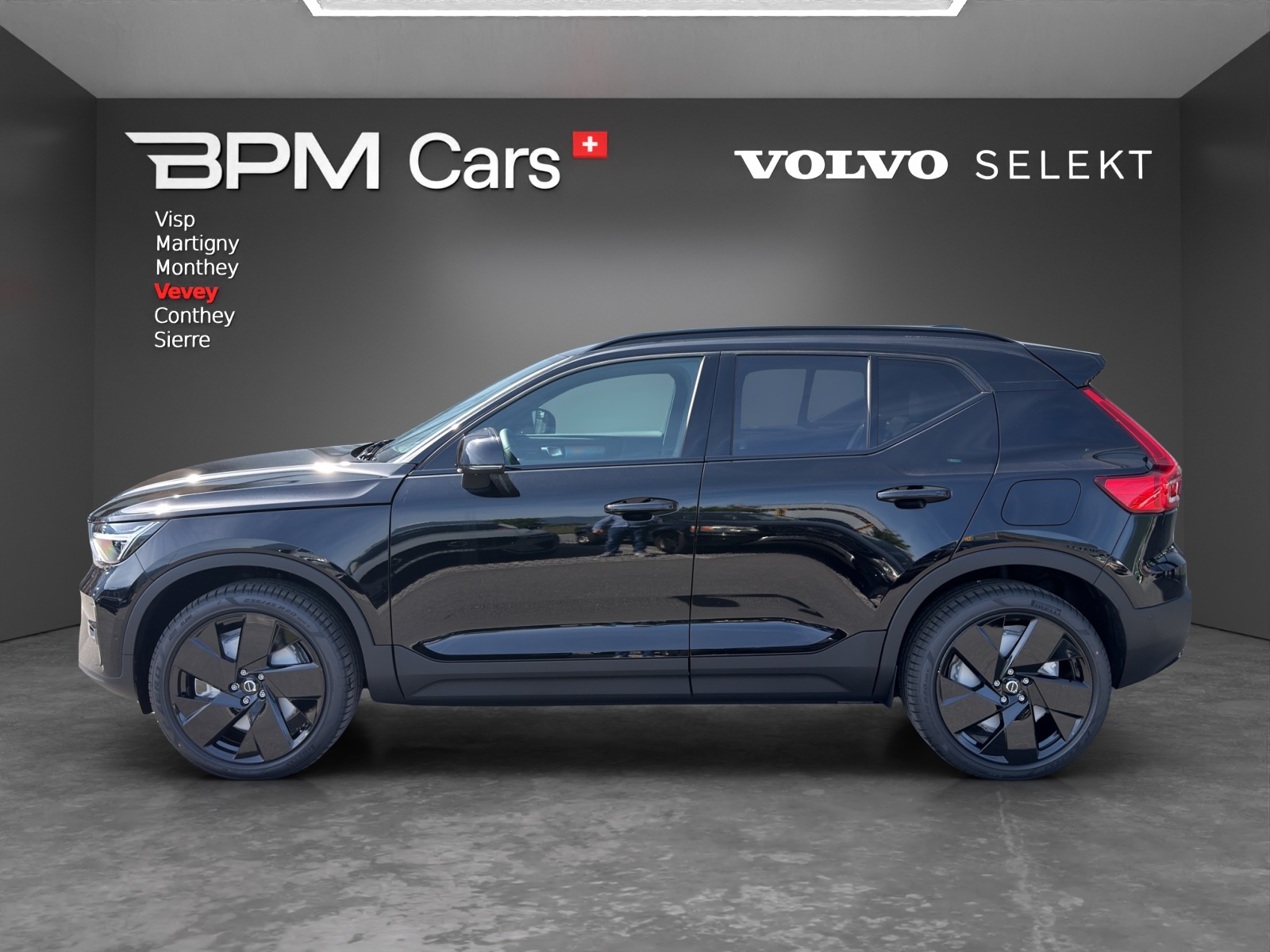 VOLVO EX40 Twin Black Edition AWD-image-15