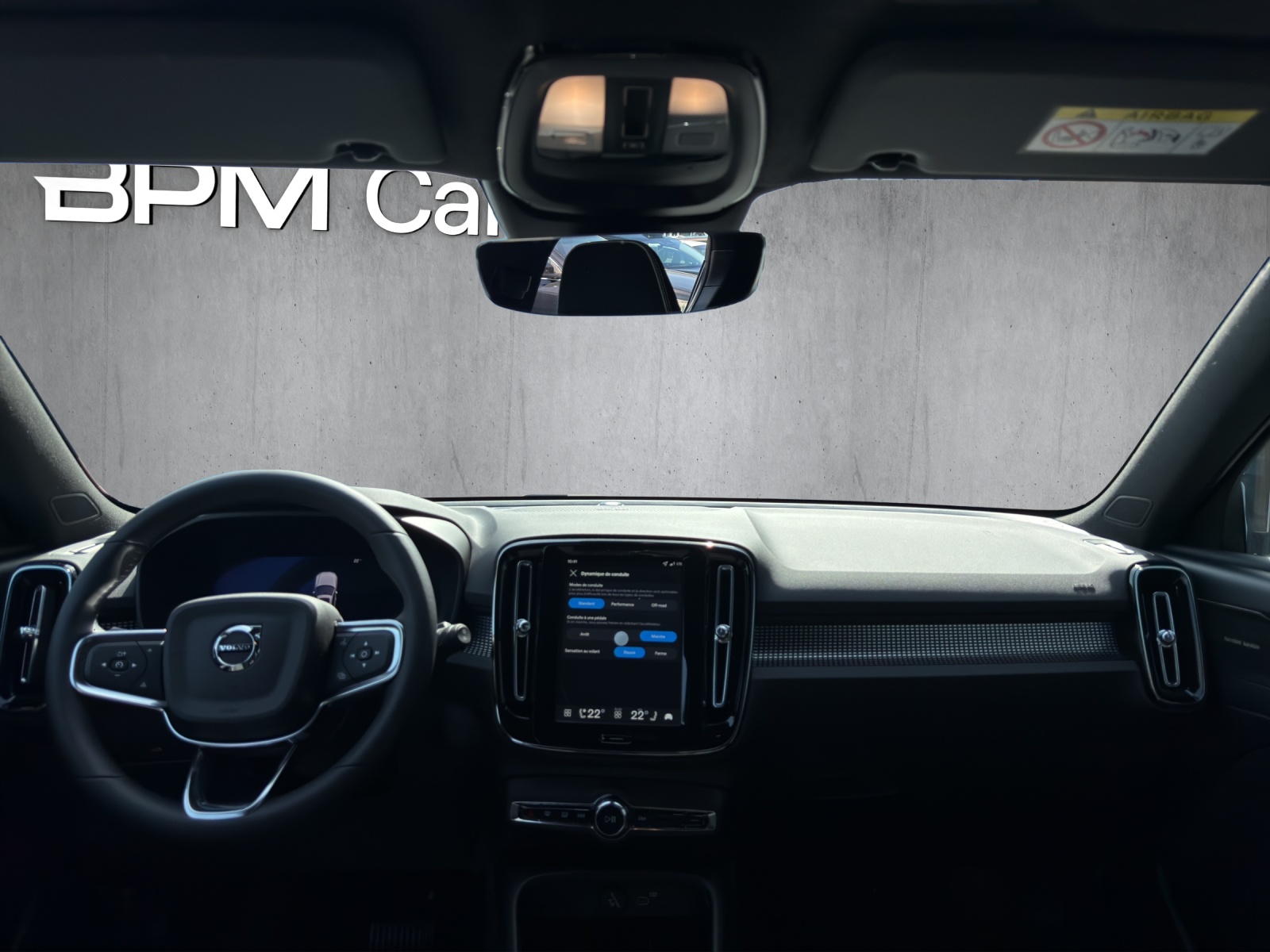 VOLVO EX40 Twin Black Edition AWD-image-11