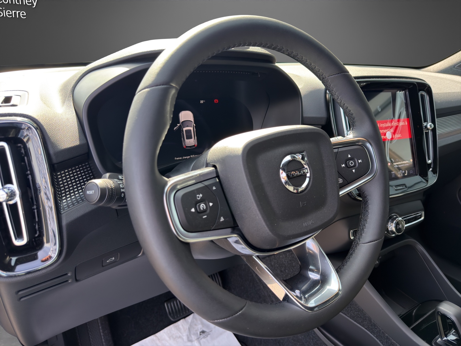 VOLVO EX40 Twin Black Edition AWD-image-7