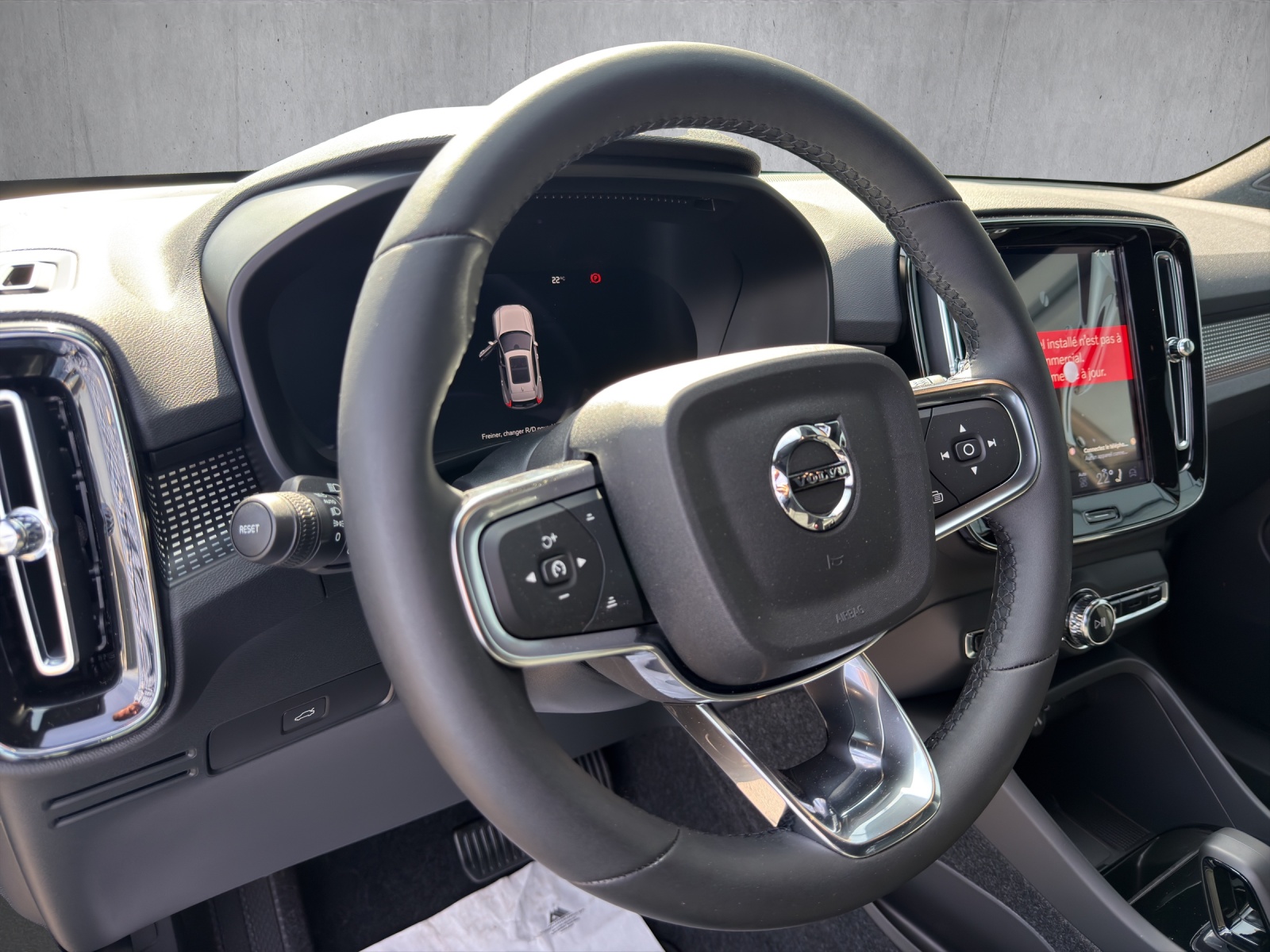 VOLVO EX40 Twin Black Edition AWD-image-7