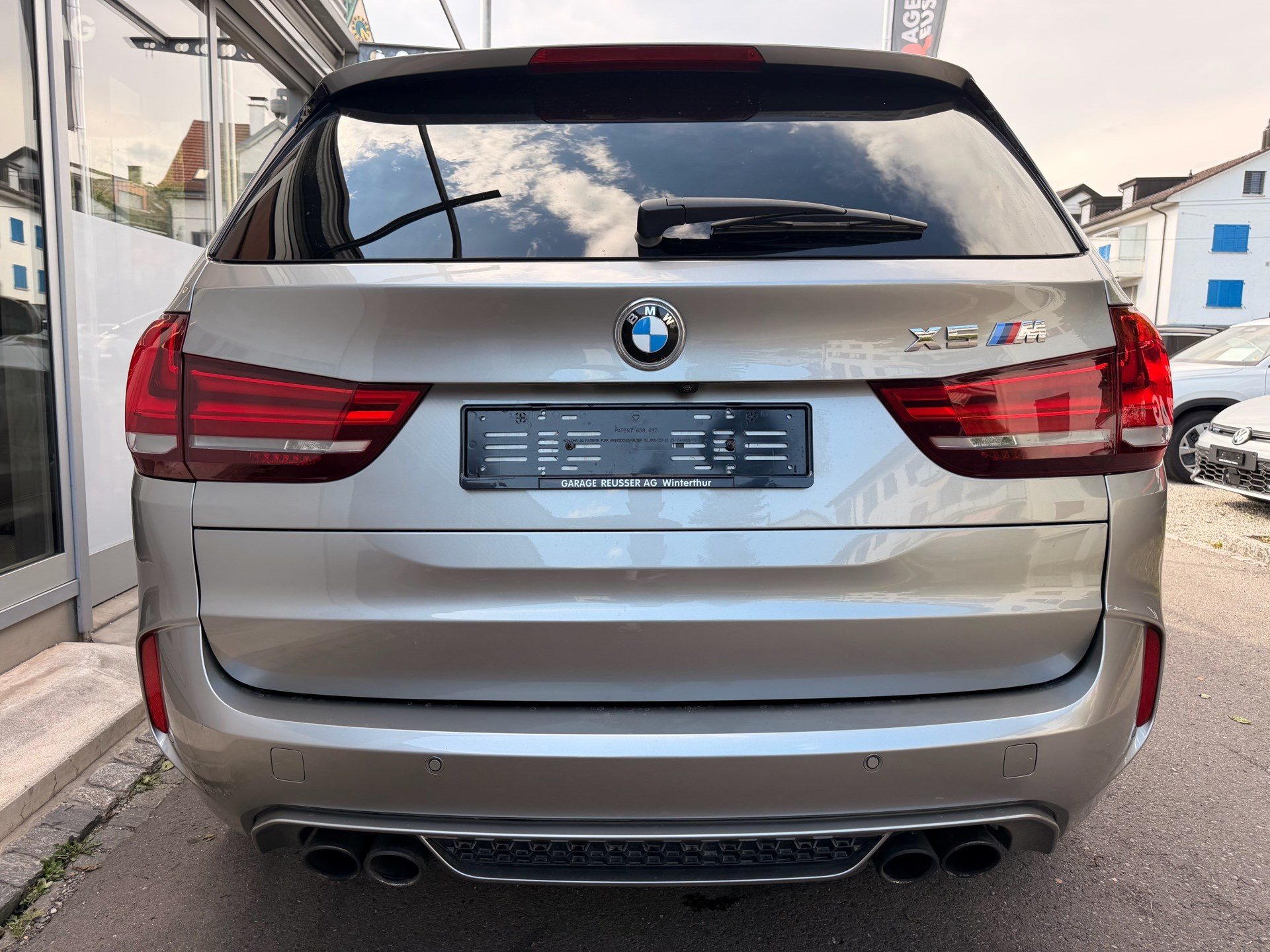 BMW X5 M *** AB BMW SERVICE UND MFK ***-image-4
