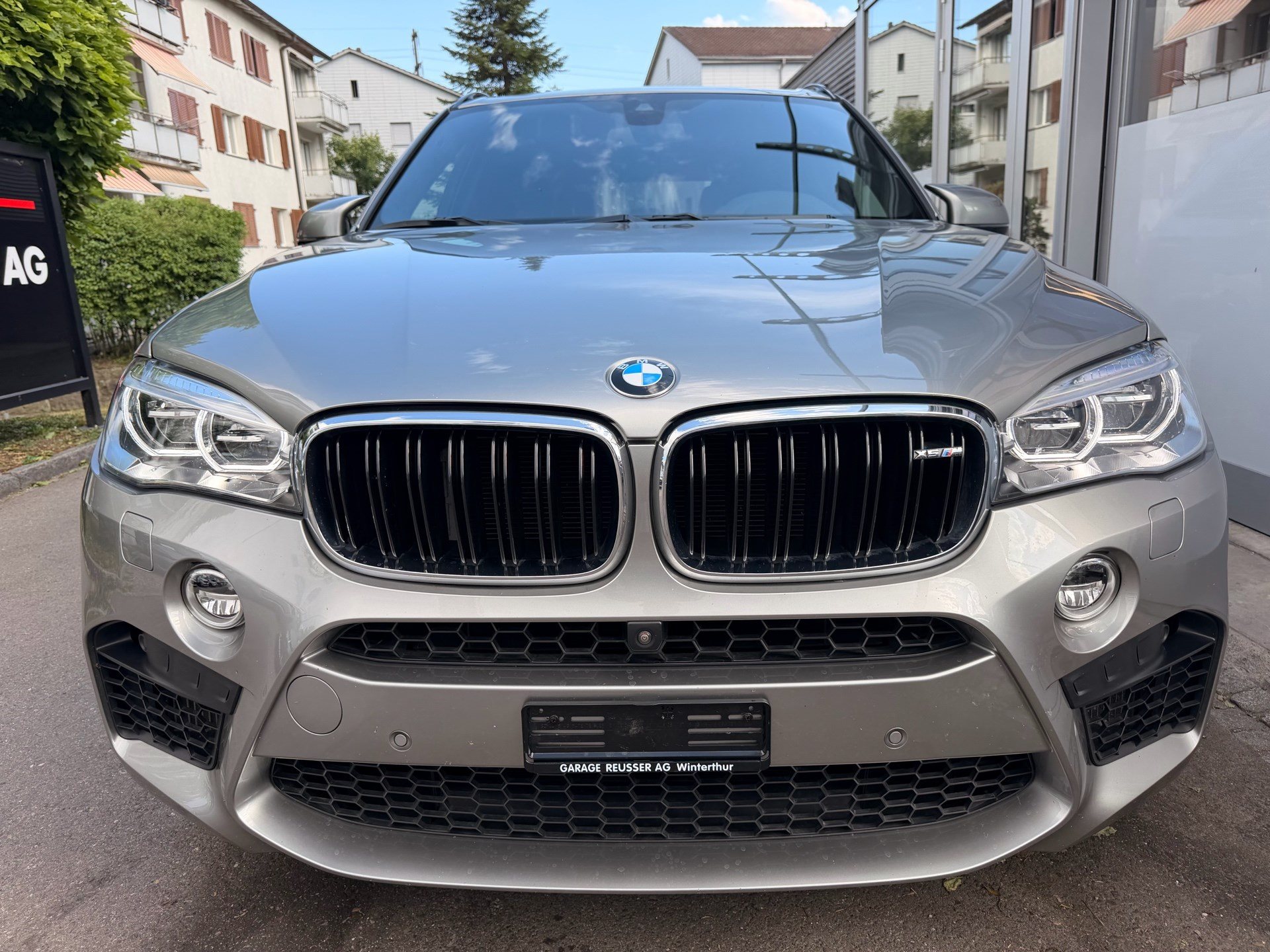 BMW X5 M *** AB BMW SERVICE UND MFK ***-image-1